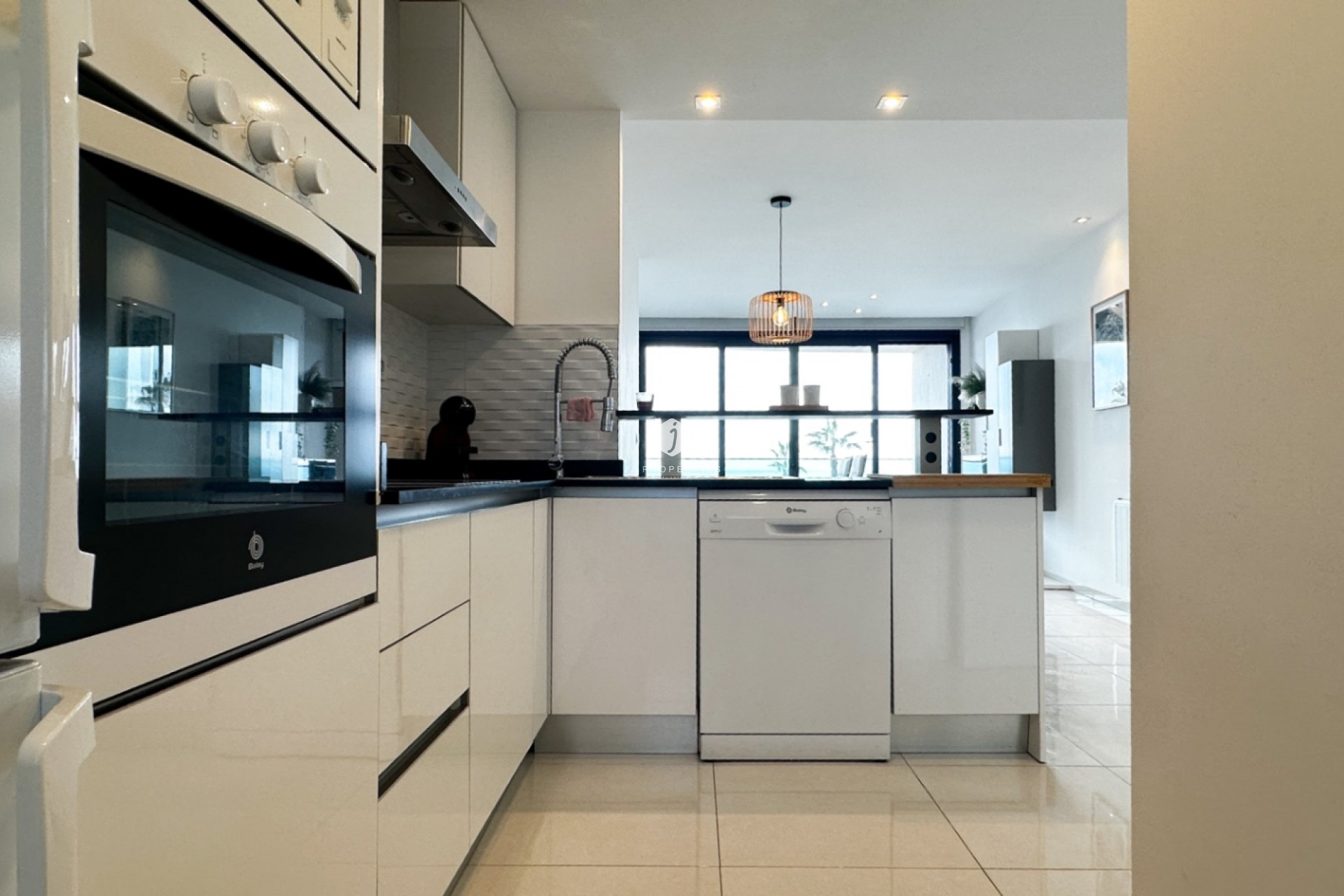 D'occasion - Appartement -
Torrevieja - Costa Blanca