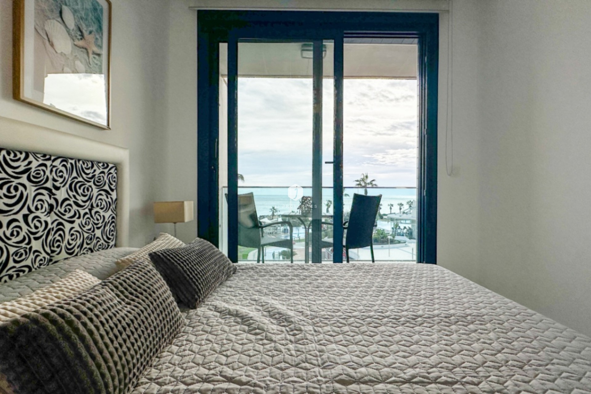 D'occasion - Appartement -
Torrevieja - Costa Blanca