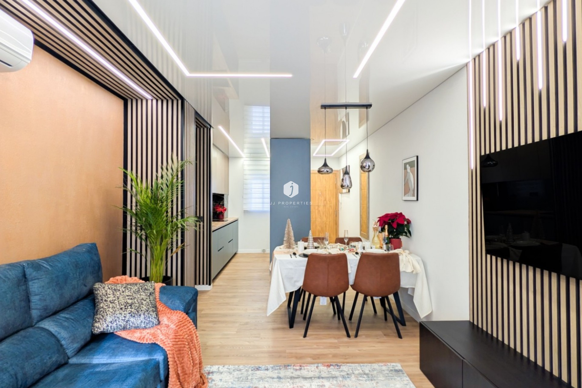 D'occasion - Appartement -
Torrevieja - Costa Blanca