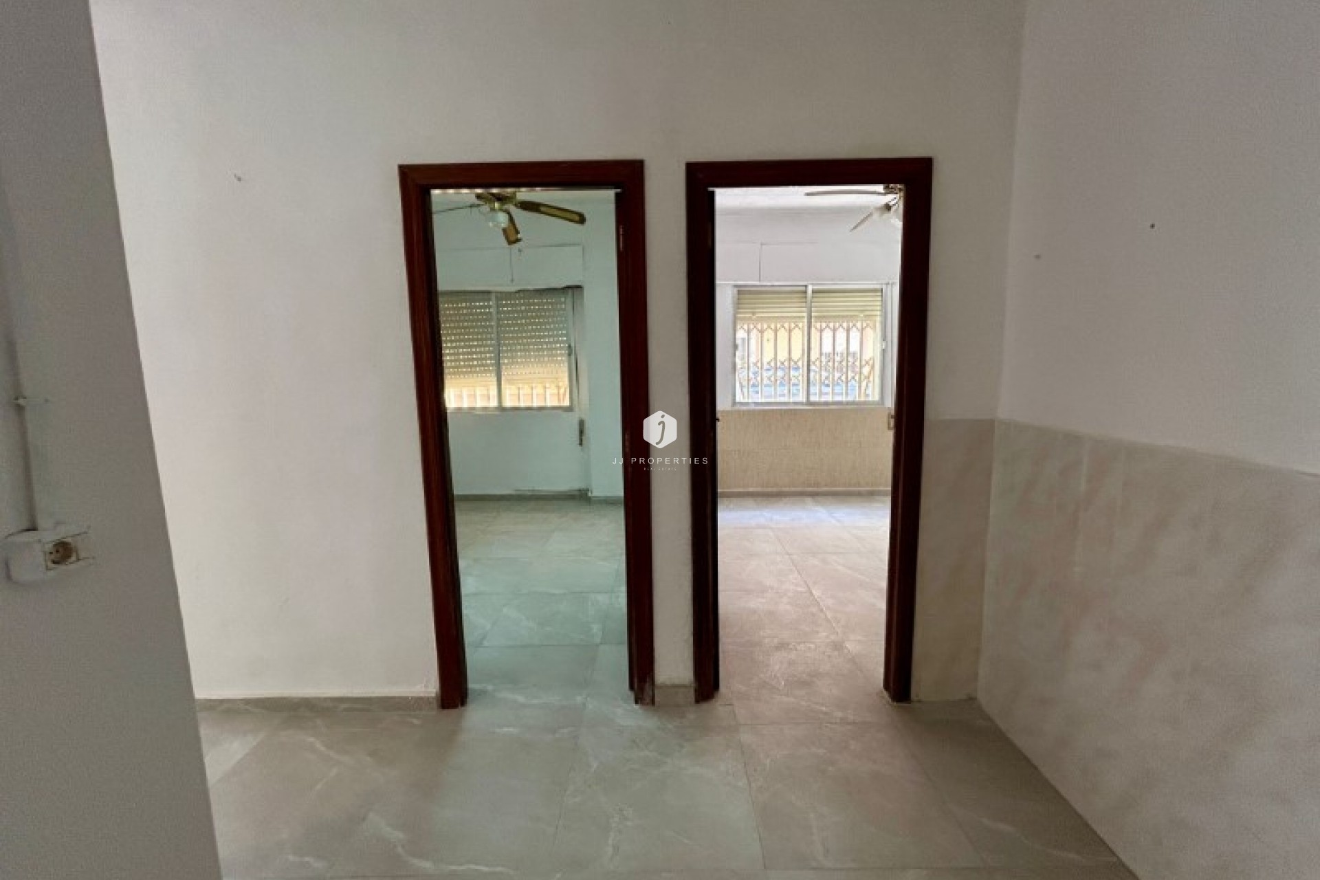 D'occasion - Appartement -
Torrevieja - Costa Blanca