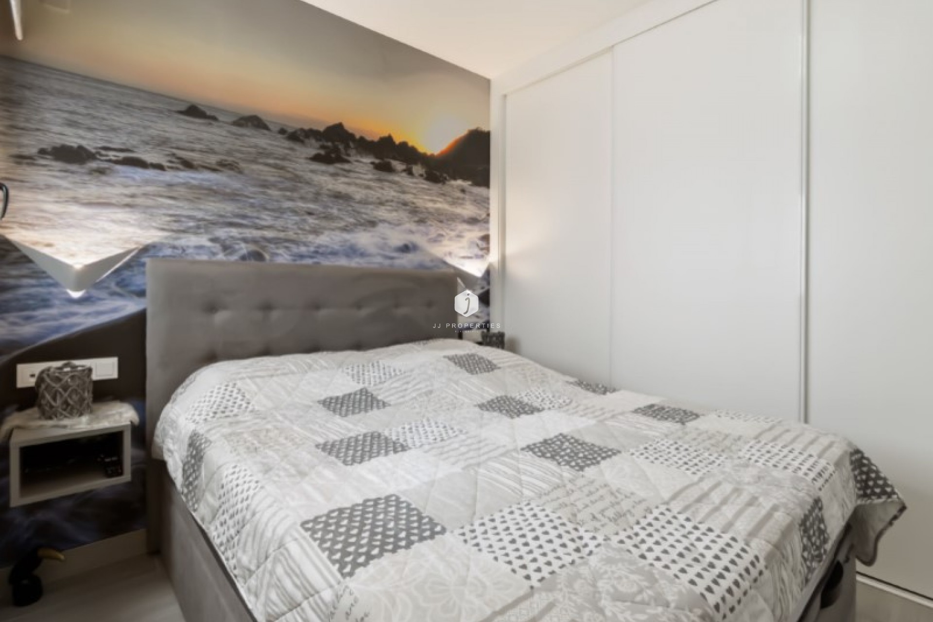 D'occasion - Appartement -
Torrevieja - Costa Blanca