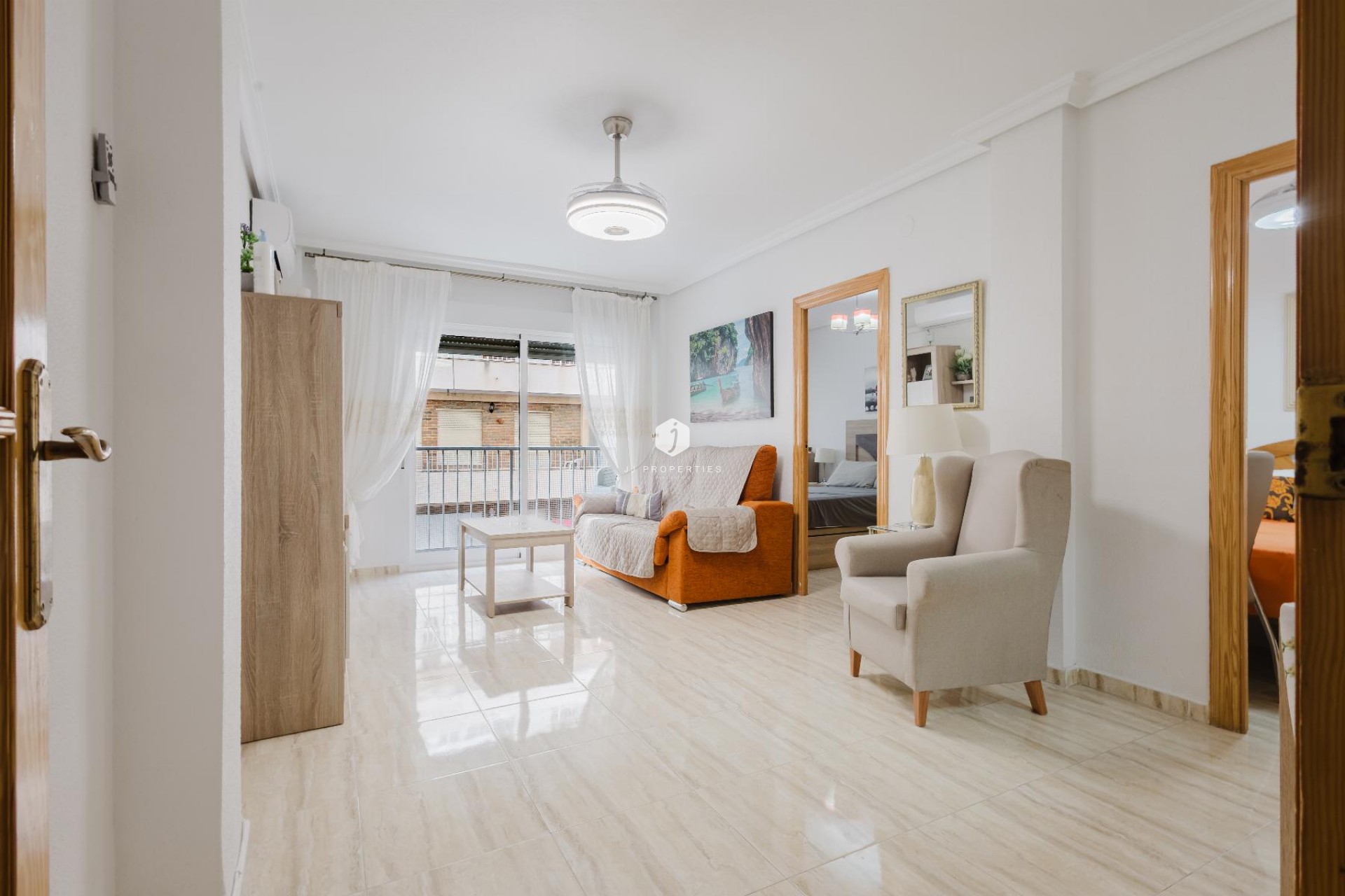 D'occasion - Appartement -
Torrevieja - Costa Blanca