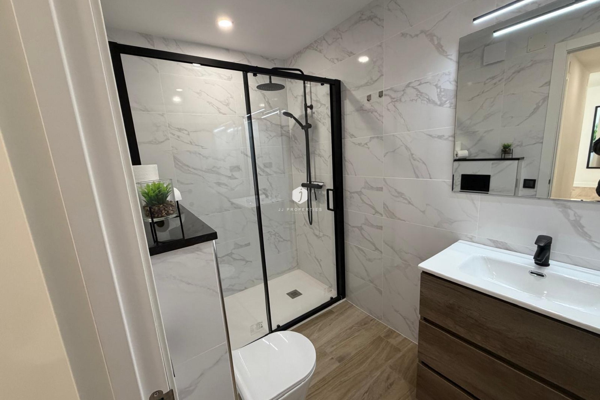 D'occasion - Appartement -
Torrevieja - Costa Blanca