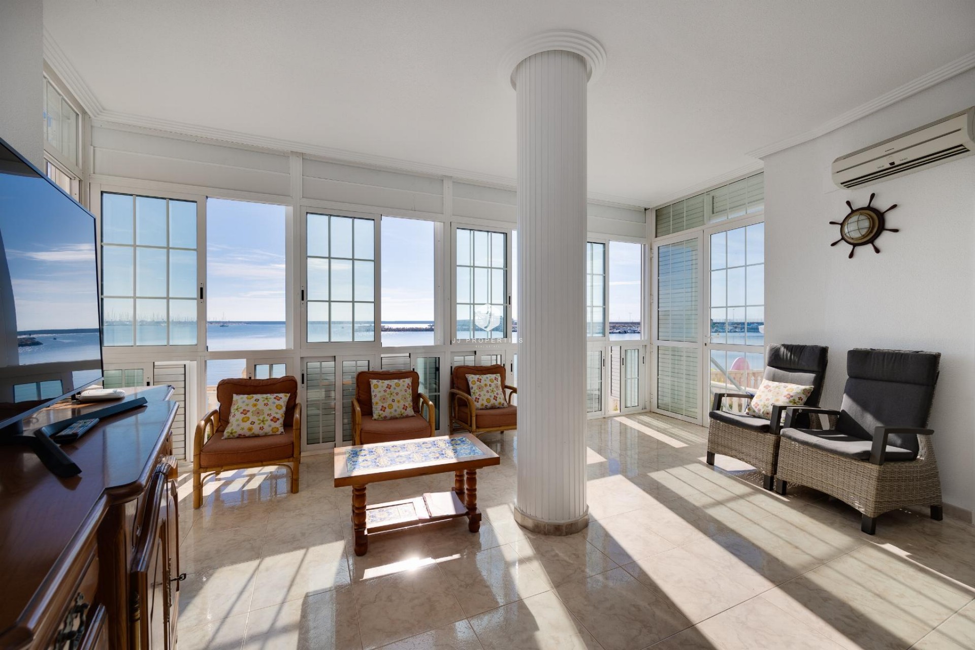 D'occasion - Appartement -
Torrevieja - Costa Blanca