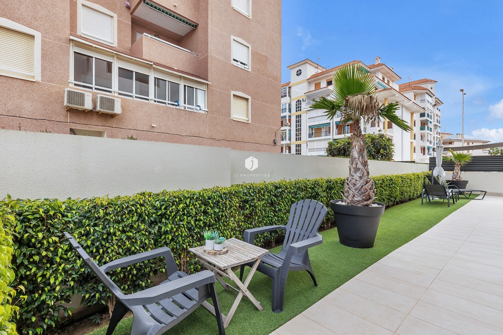 D'occasion - Appartement -
Torrevieja - Costa Blanca