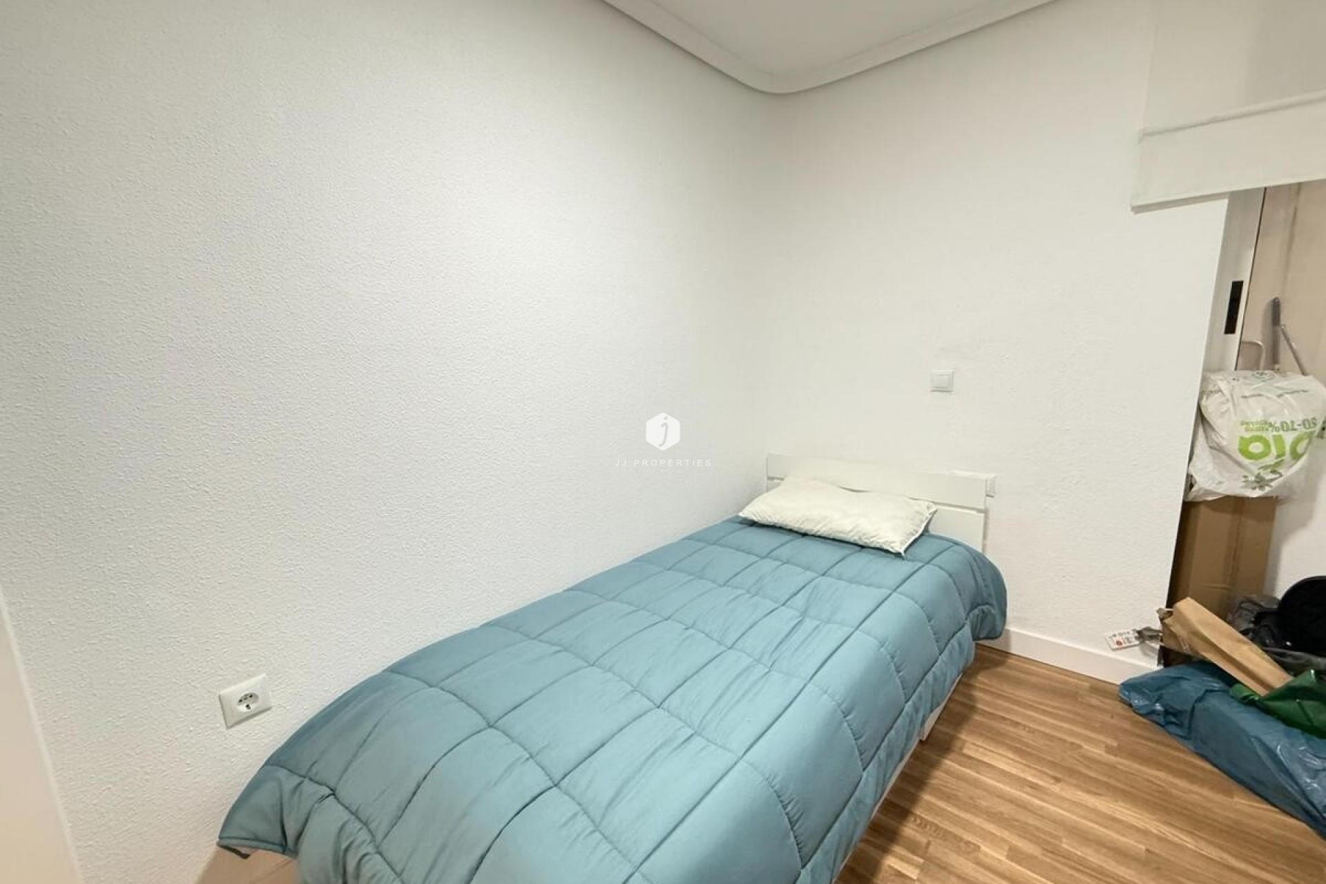 D'occasion - Appartement -
Torrevieja - Costa Blanca