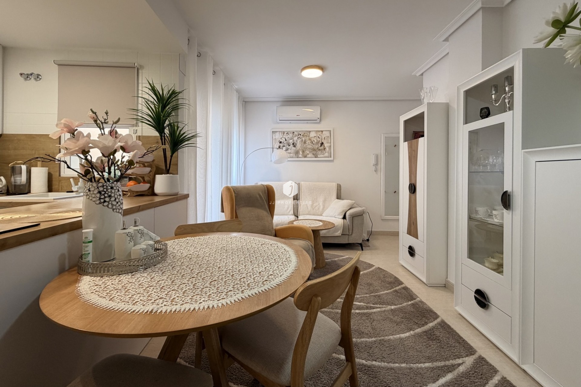 D'occasion - Appartement -
Torrevieja - Costa Blanca