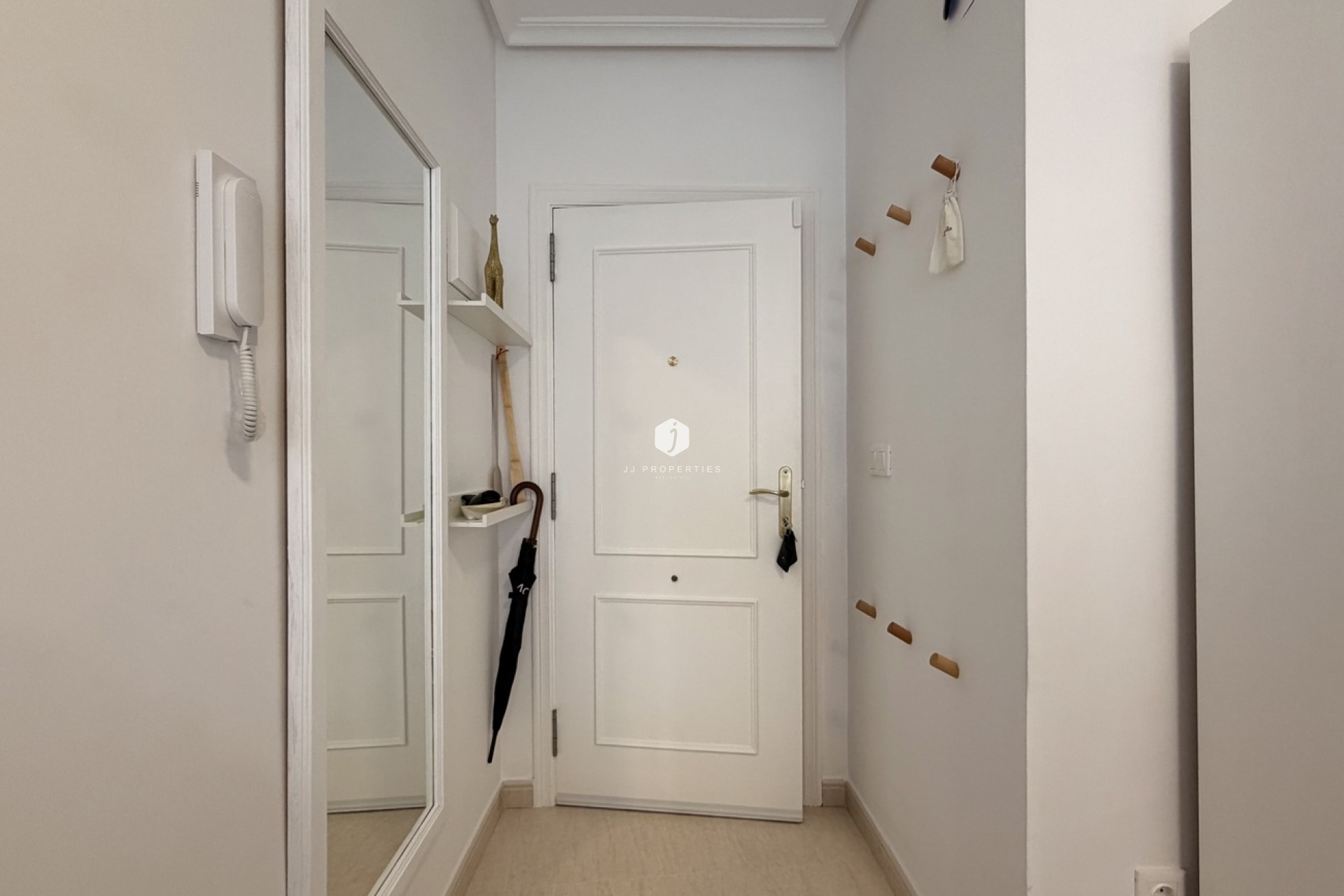 D'occasion - Appartement -
Torrevieja - Costa Blanca