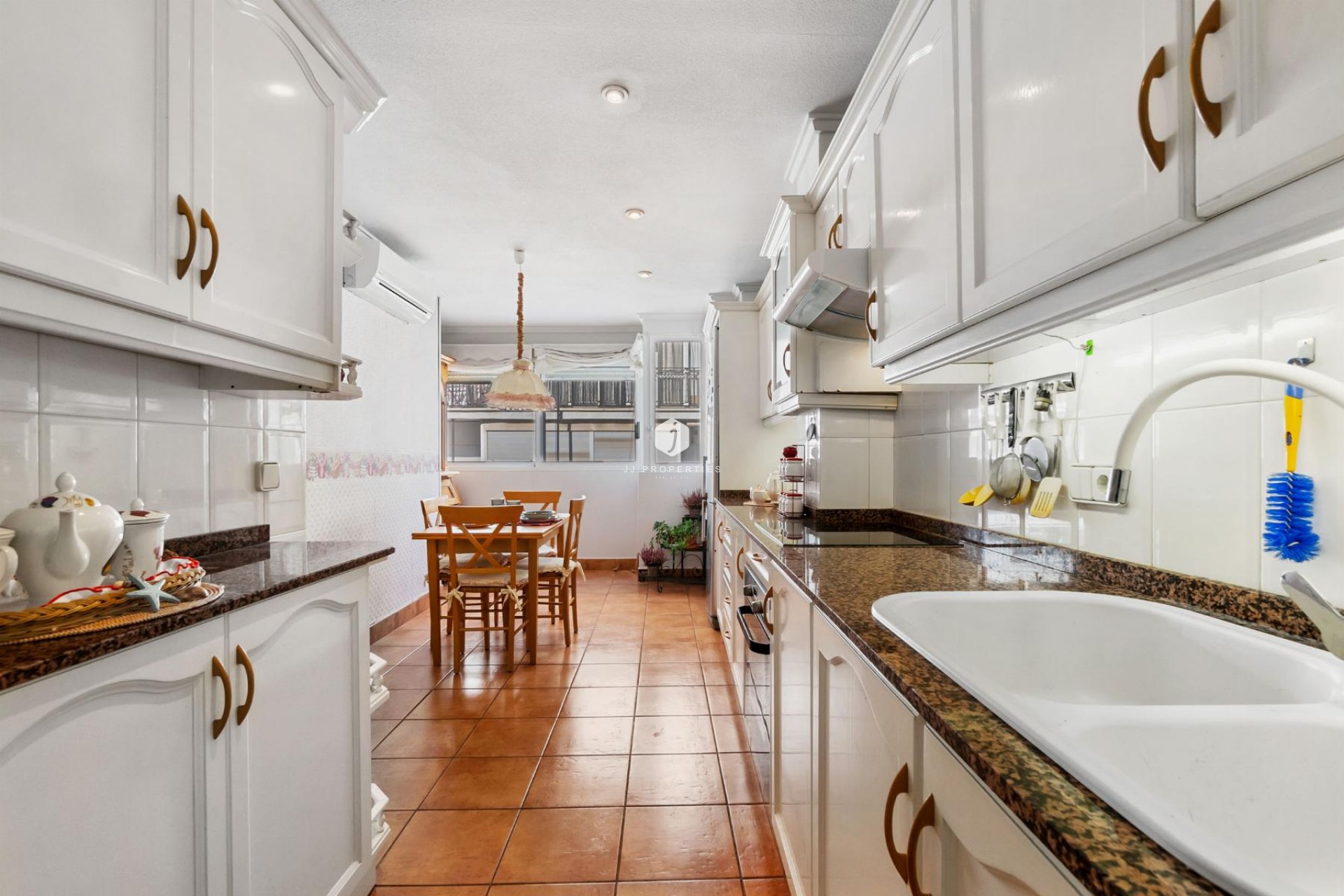 D'occasion - Appartement -
Torrevieja - Costa Blanca