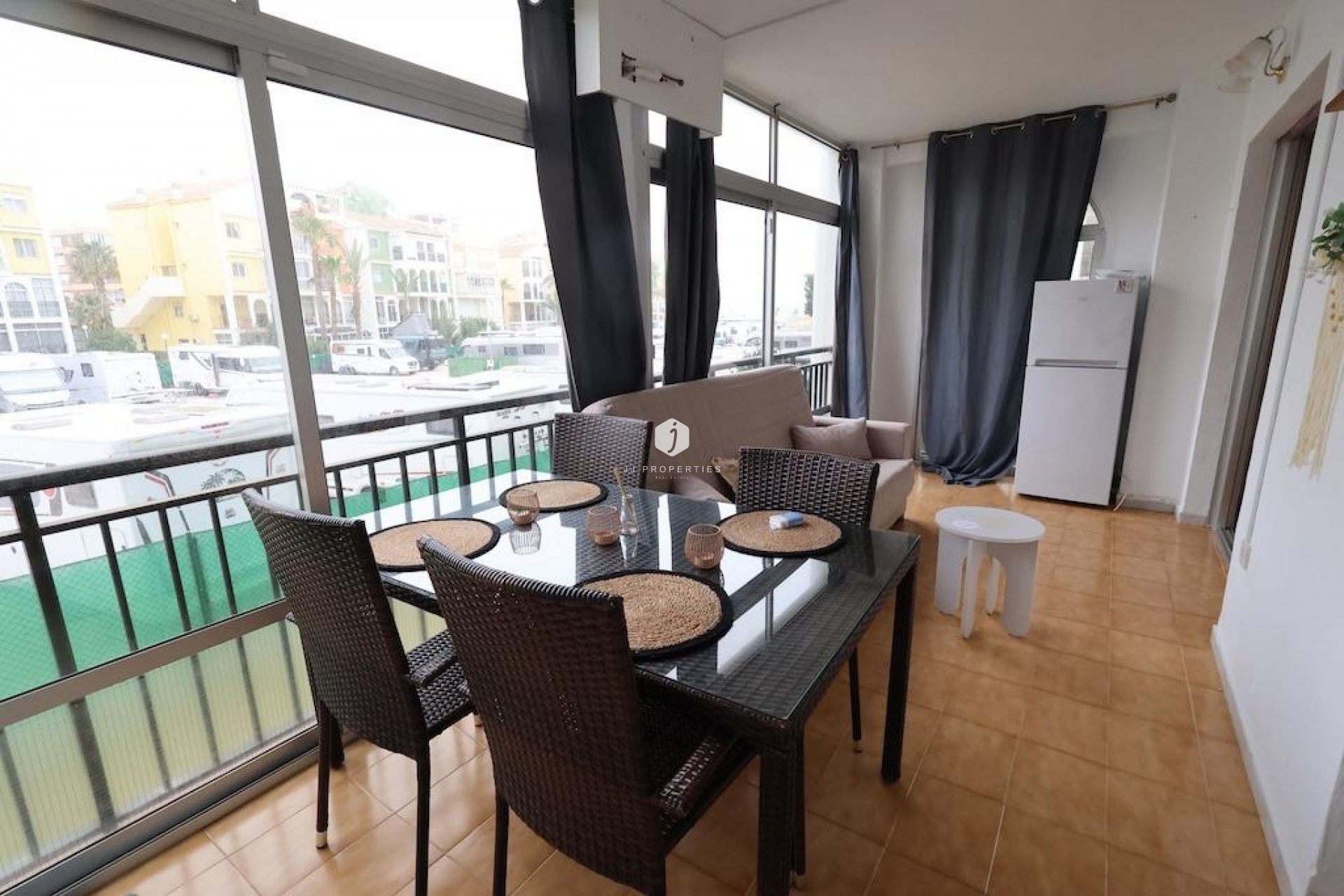 D'occasion - Appartement -
Torrevieja - Costa Blanca