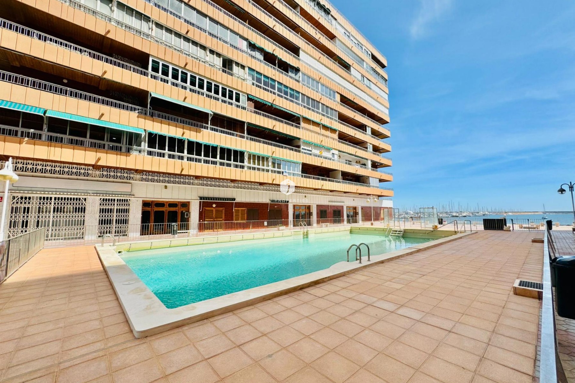 D'occasion - Appartement -
Torrevieja - Costa Blanca