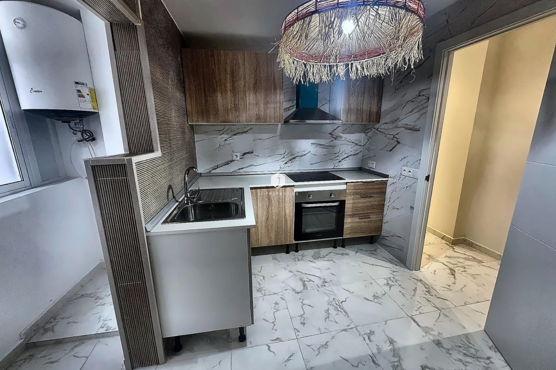 D'occasion - Appartement -
Torrevieja - Costa Blanca