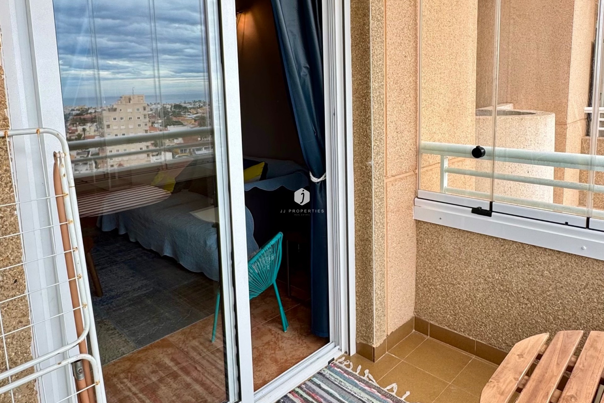 D'occasion - Appartement -
Torrevieja - Costa Blanca