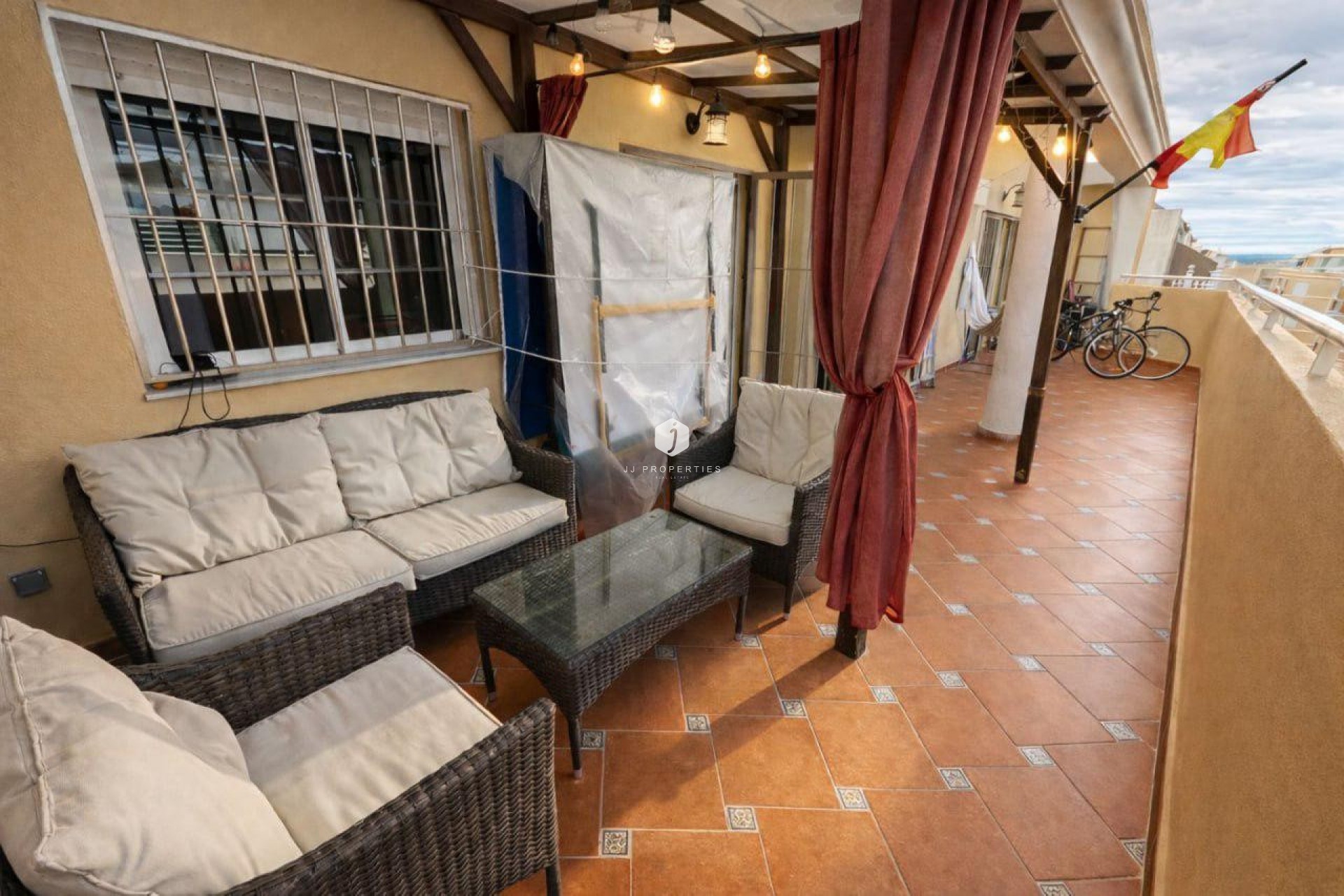 D'occasion - Appartement -
Torrevieja - Costa Blanca