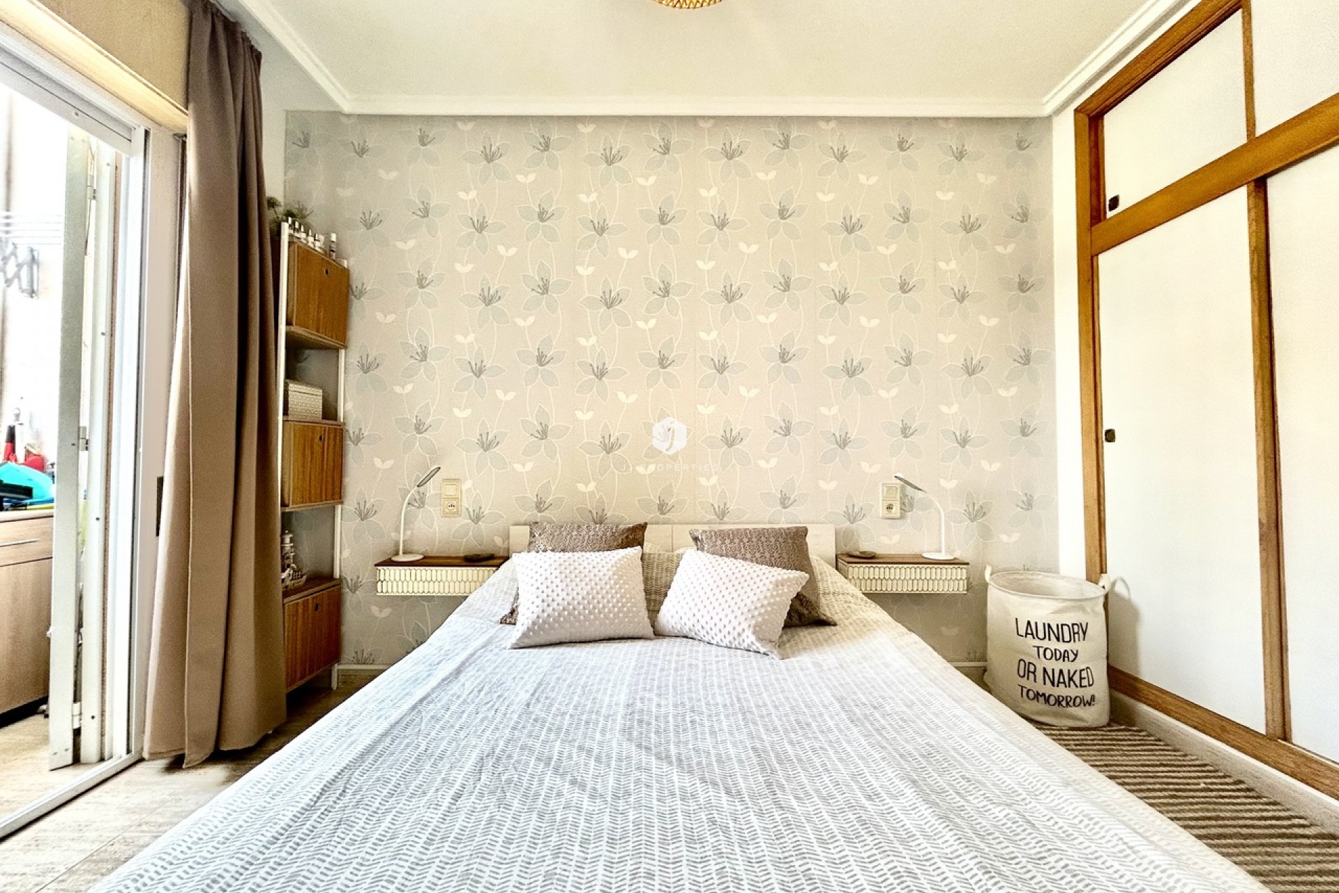 D'occasion - Appartement -
Torrevieja - Costa Blanca
