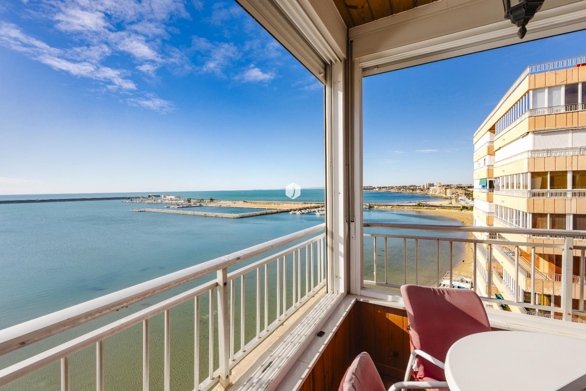 D'occasion - Appartement -
Torrevieja - Costa Blanca