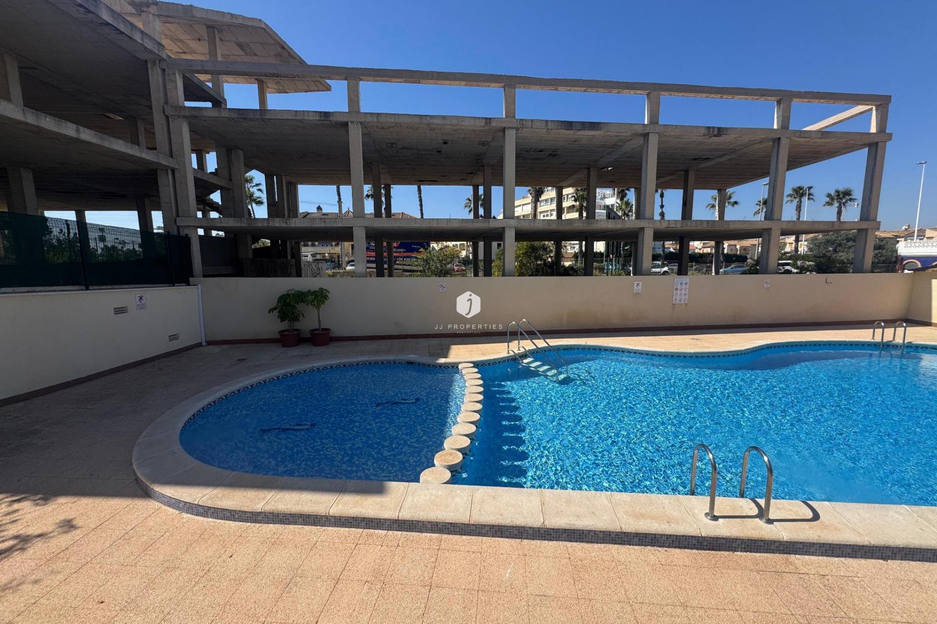 D'occasion - Appartement -
Torrevieja - Costa Blanca