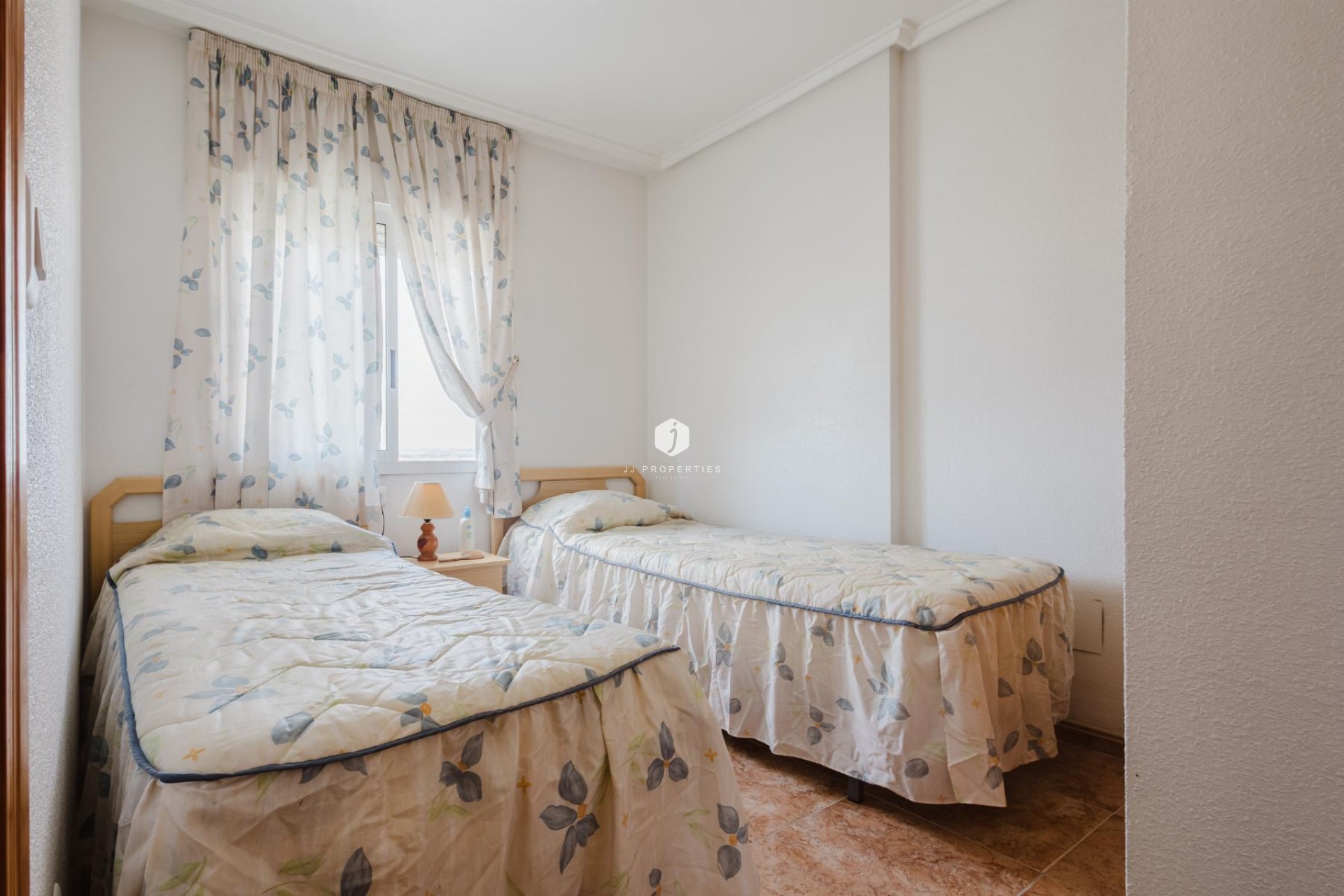 D'occasion - Appartement -
Torrevieja - Costa Blanca