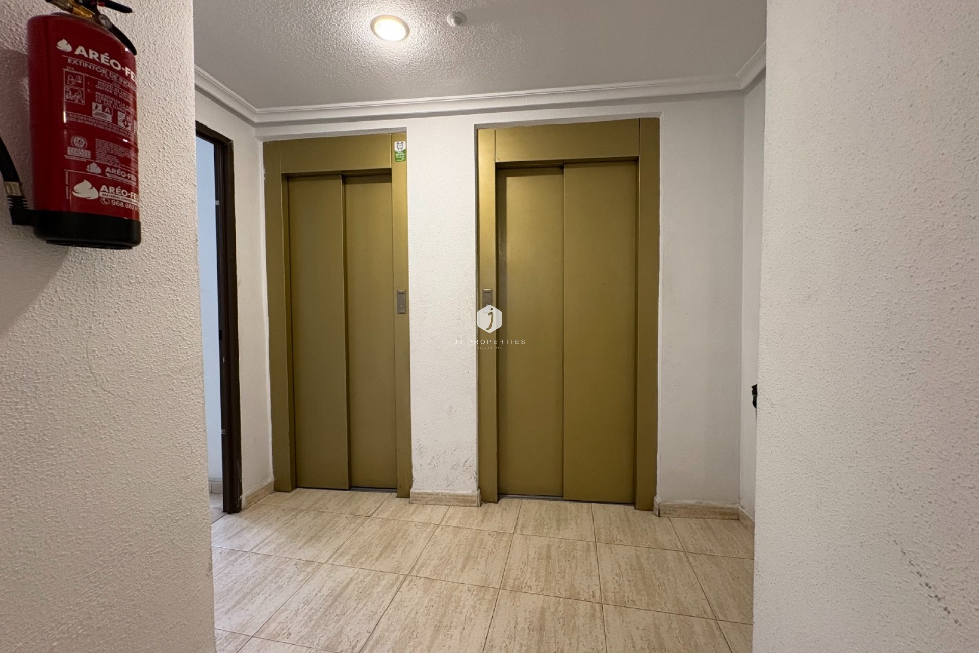 D'occasion - Appartement -
Torrevieja - Costa Blanca