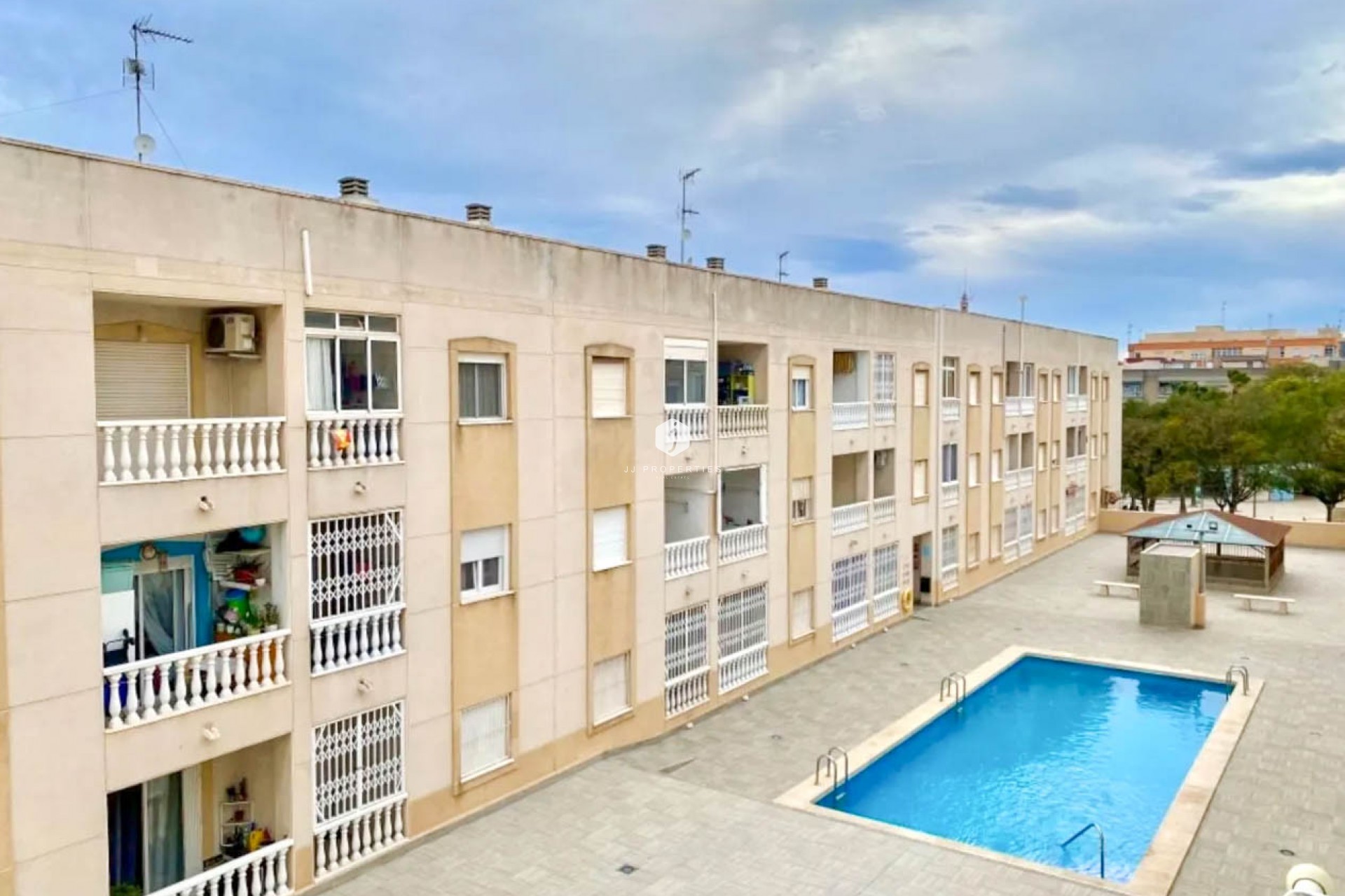 D'occasion - Appartement -
Torrevieja - Costa Blanca