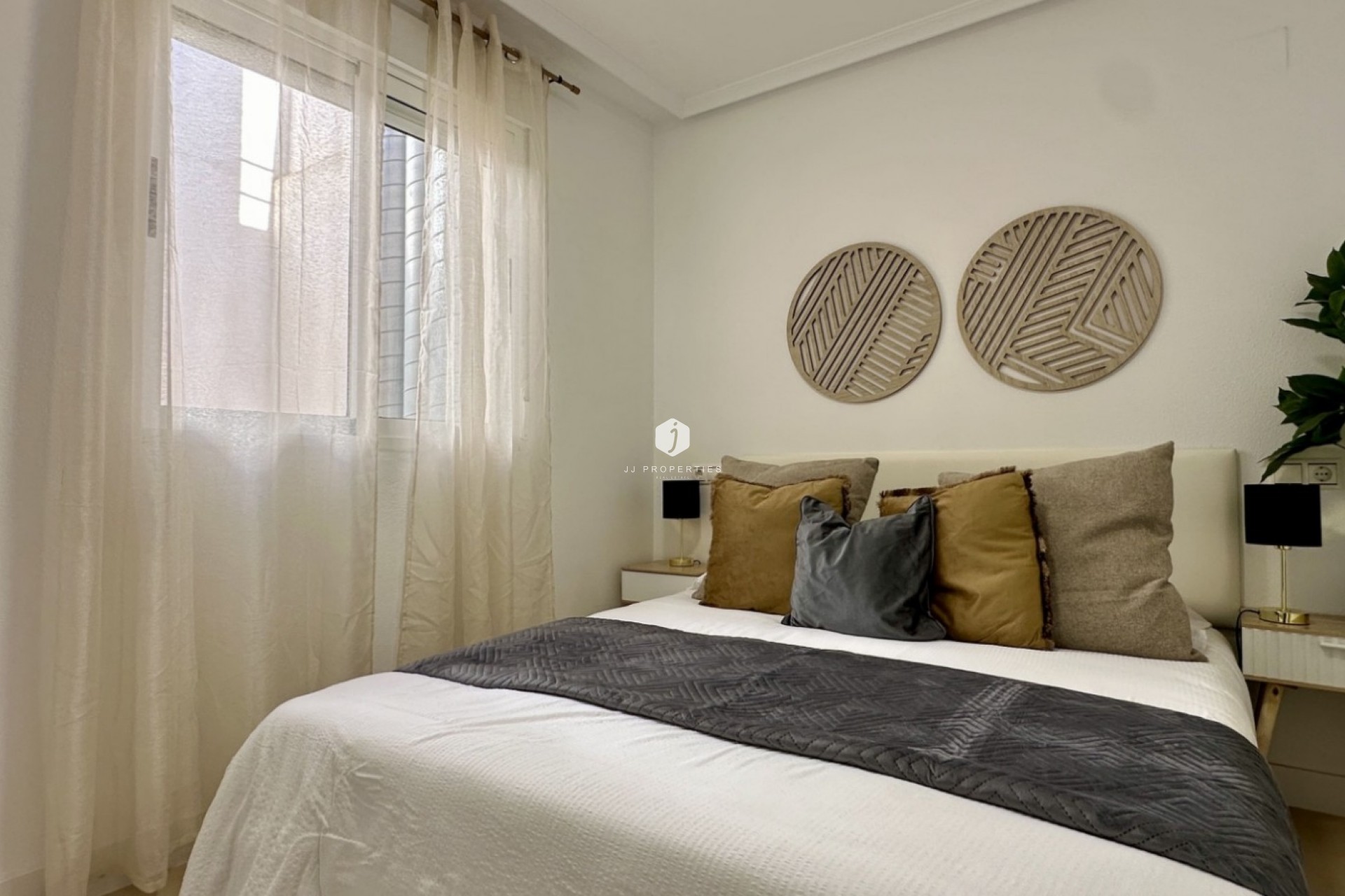 D'occasion - Appartement -
Torrevieja - Costa Blanca