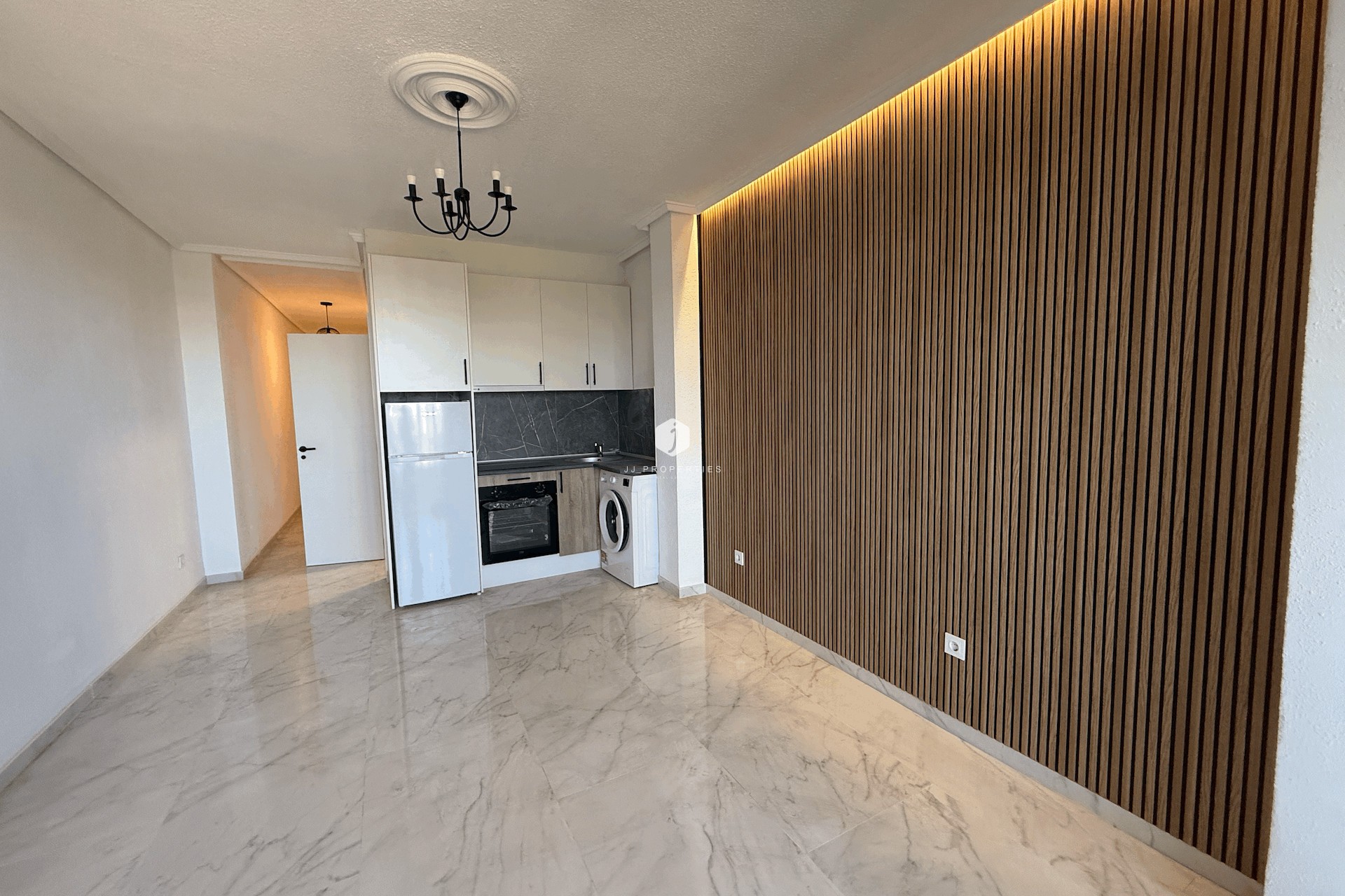D'occasion - Appartement -
Torrevieja - Costa Blanca