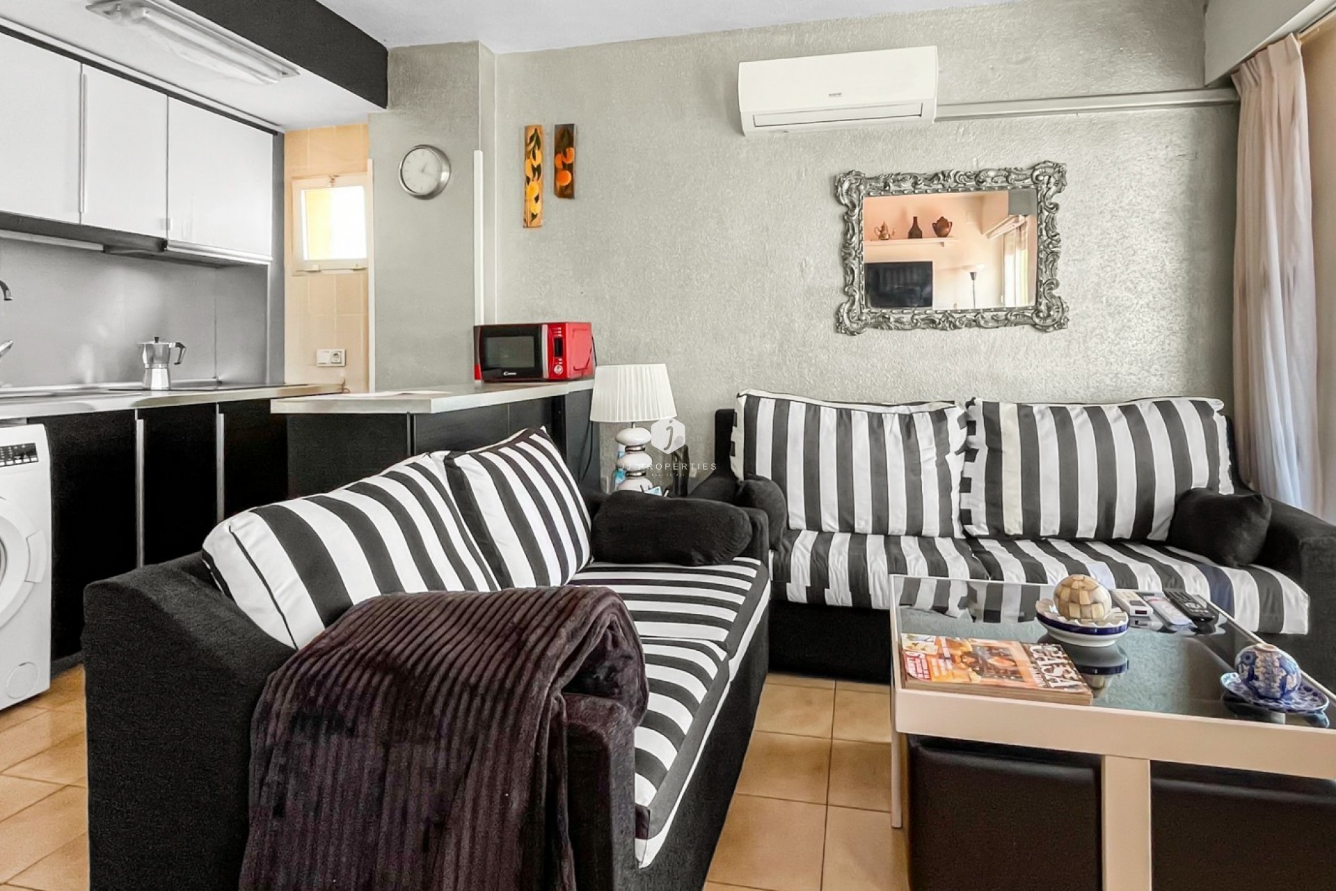 D'occasion - Appartement -
Torrevieja - Costa Blanca