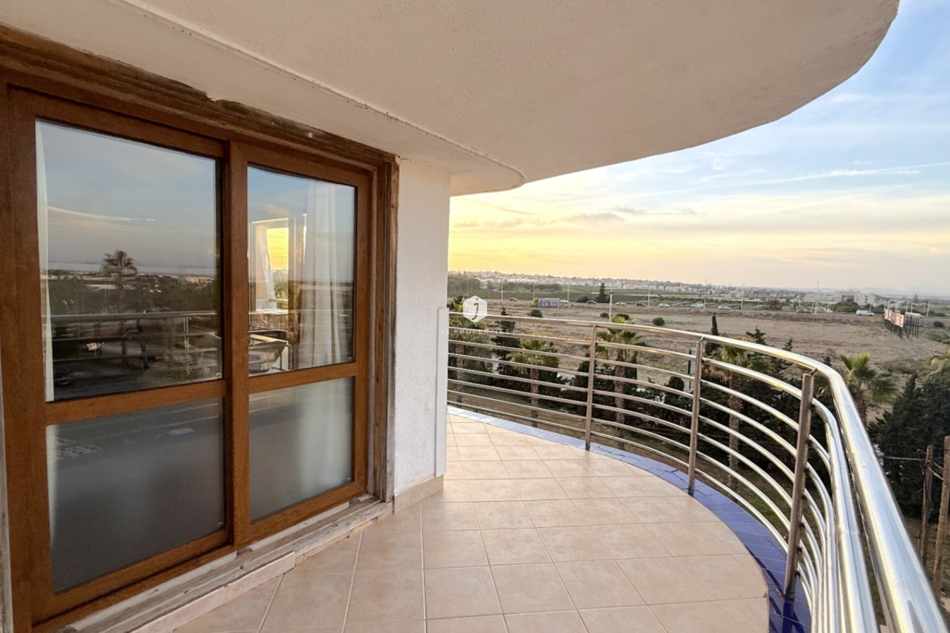 D'occasion - Appartement -
Torrevieja - Costa Blanca