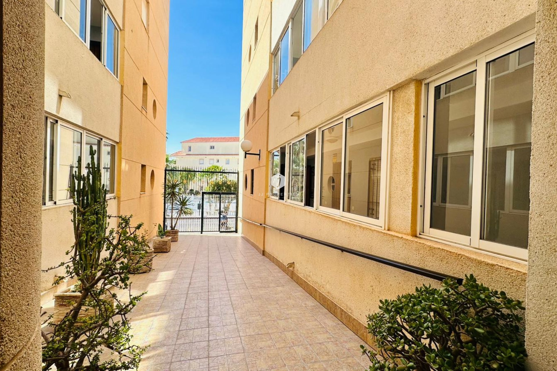 D'occasion - Appartement -
Torrevieja - Costa Blanca