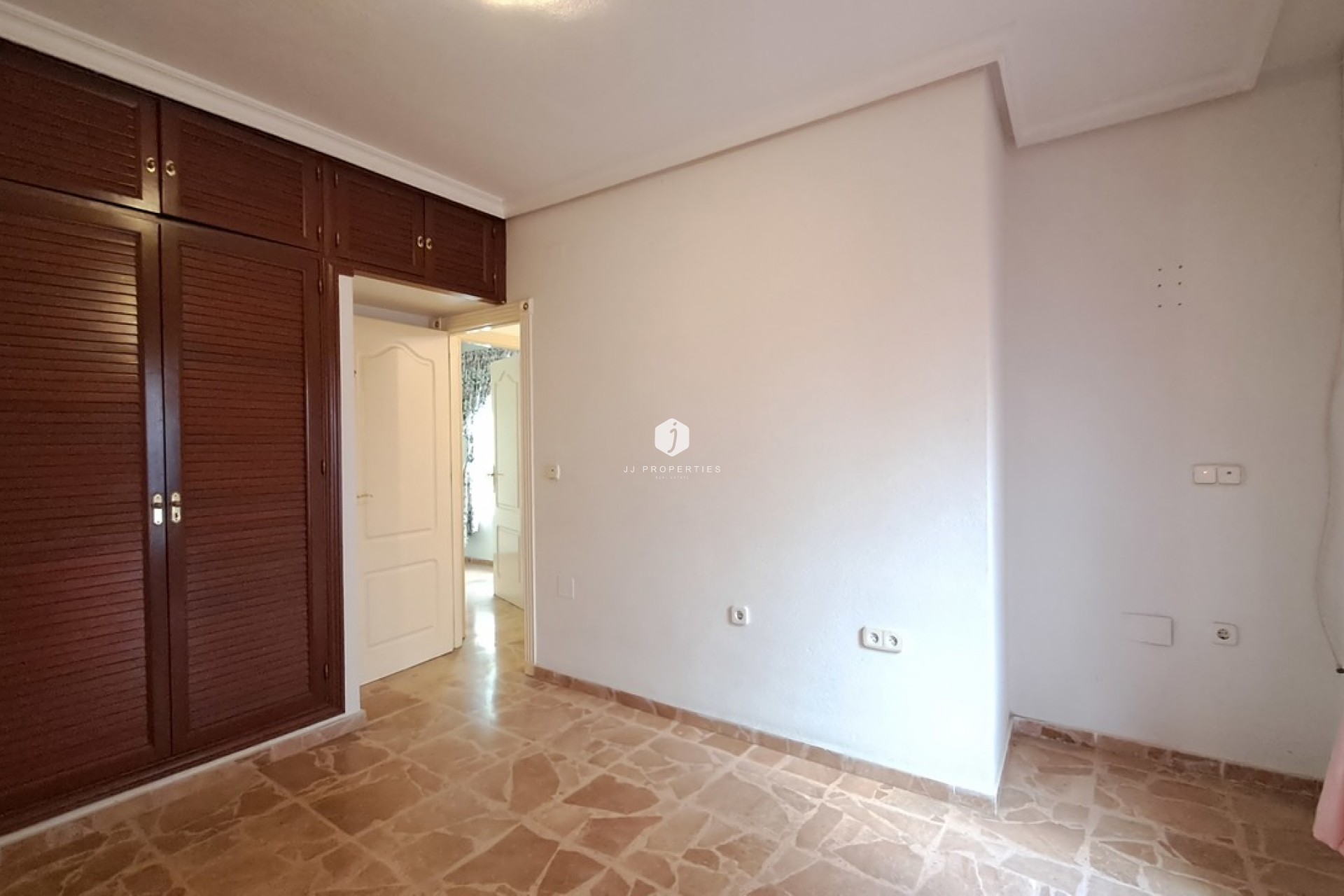 D'occasion - Appartement -
Torrevieja - Costa Blanca
