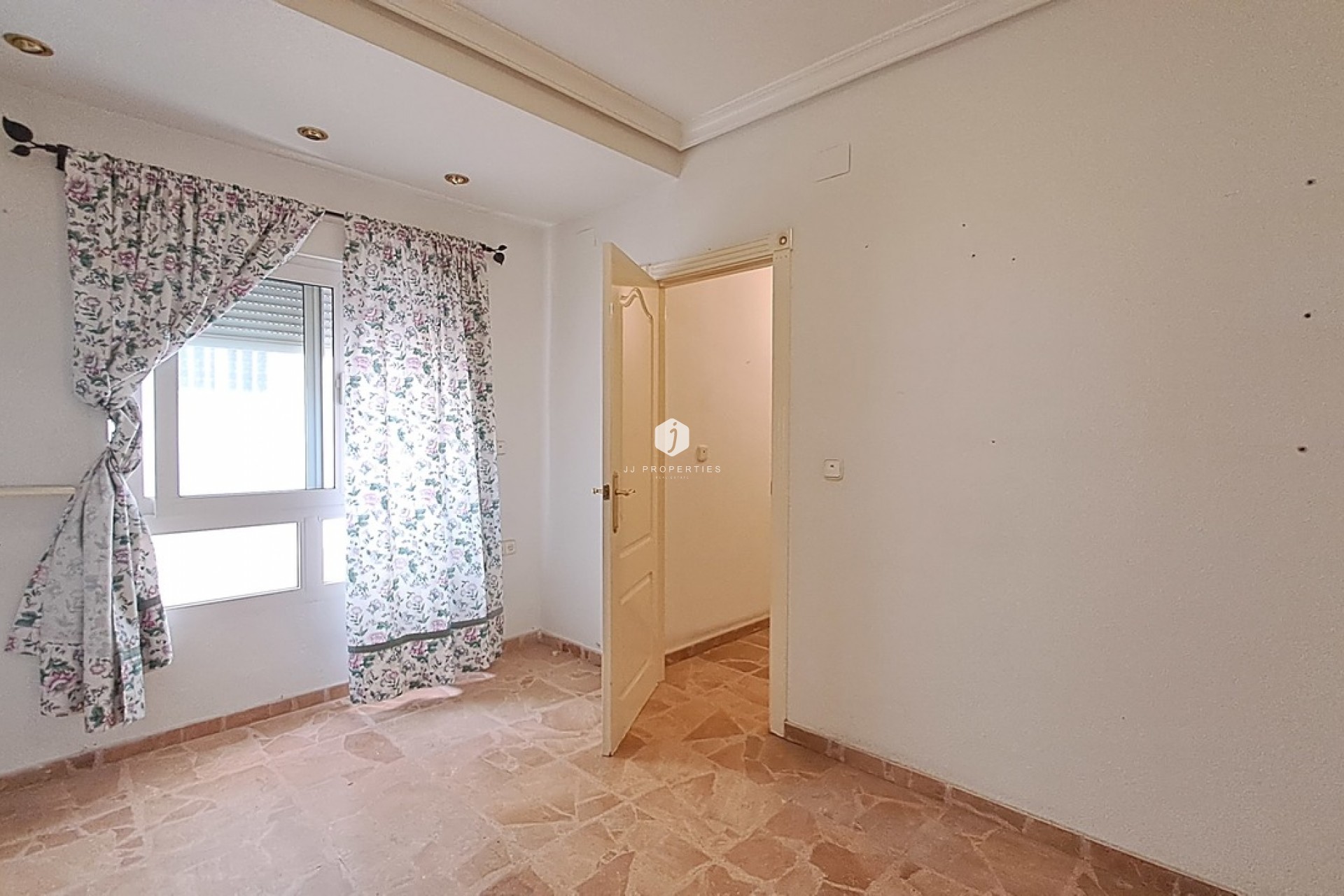 D'occasion - Appartement -
Torrevieja - Costa Blanca