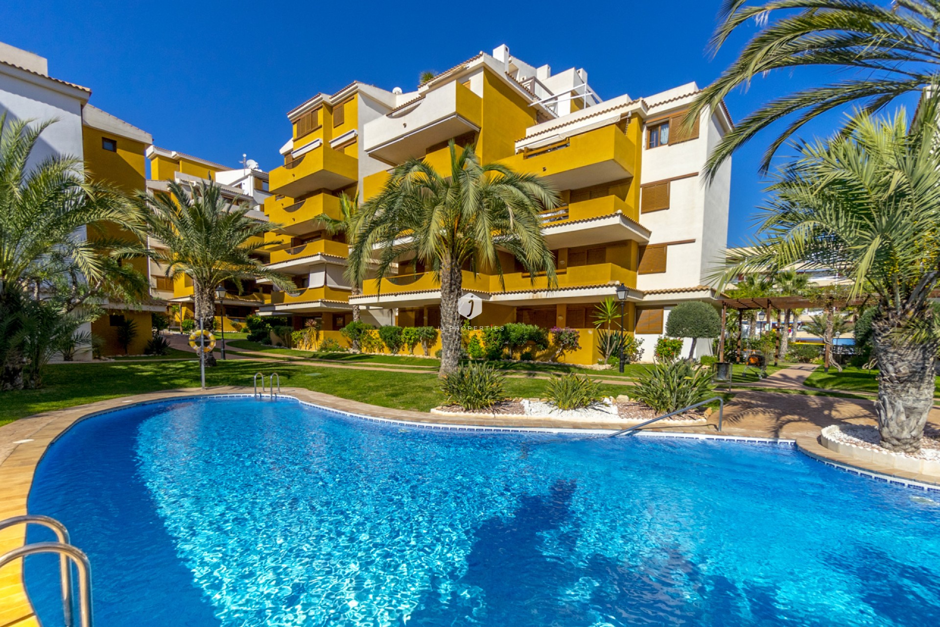 D'occasion - Appartement -
Torrevieja - Costa Blanca