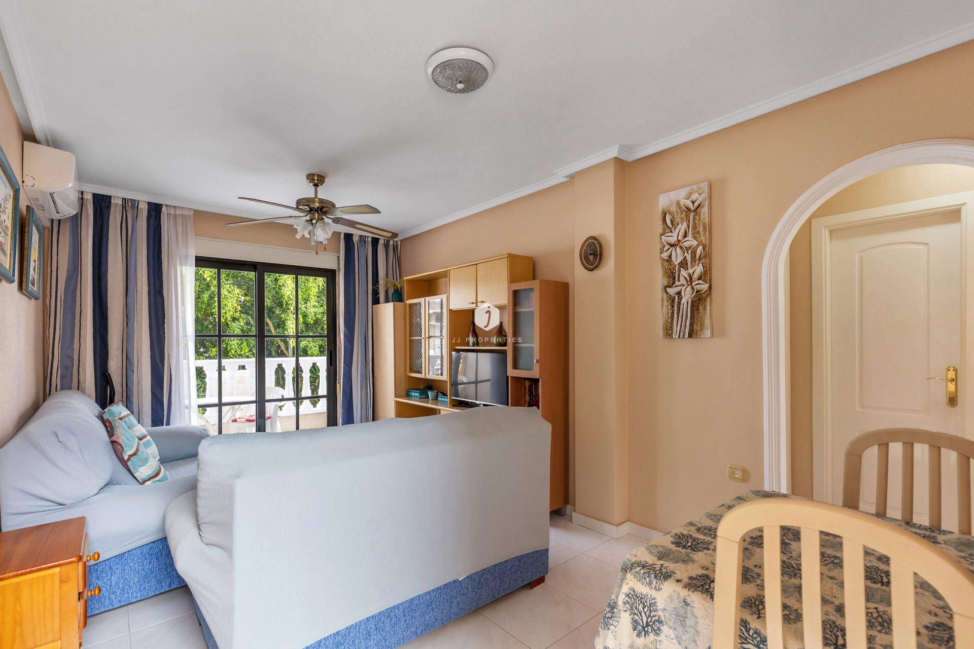 D'occasion - Appartement -
Torrevieja - Costa Blanca