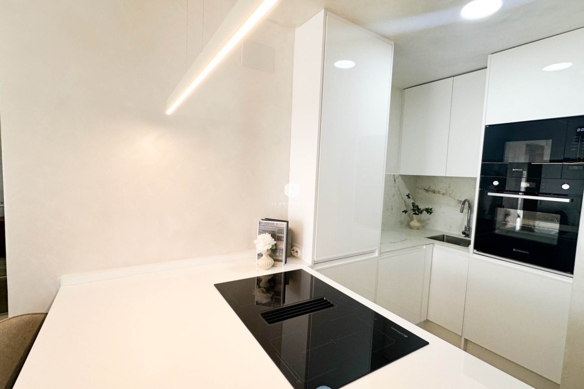 D'occasion - Appartement -
Torrevieja - Costa Blanca