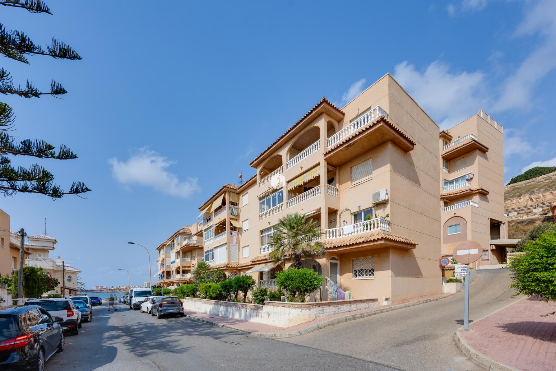 D'occasion - Appartement -
Torrevieja - Costa Blanca