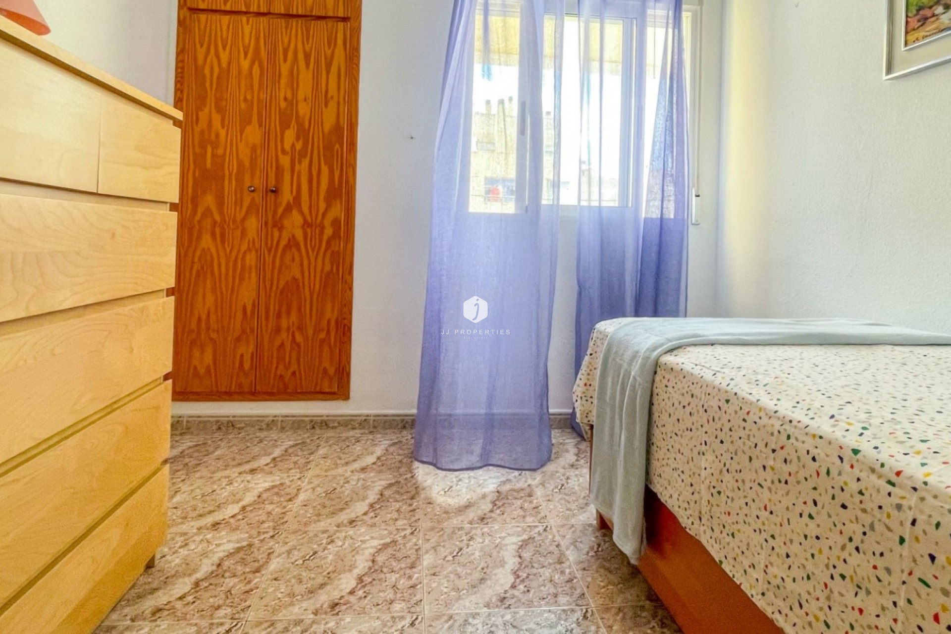 D'occasion - Appartement -
Torrevieja - Costa Blanca