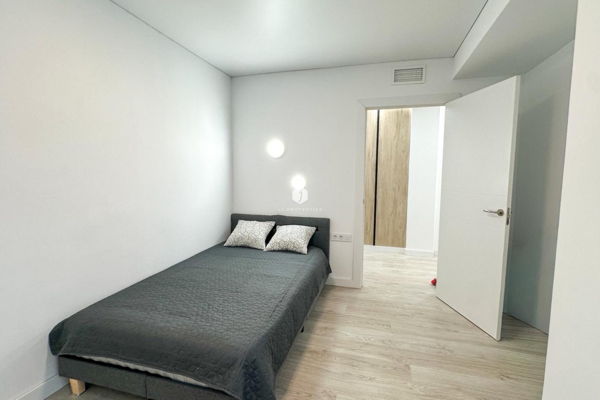 D'occasion - Appartement -
Torrevieja - Costa Blanca