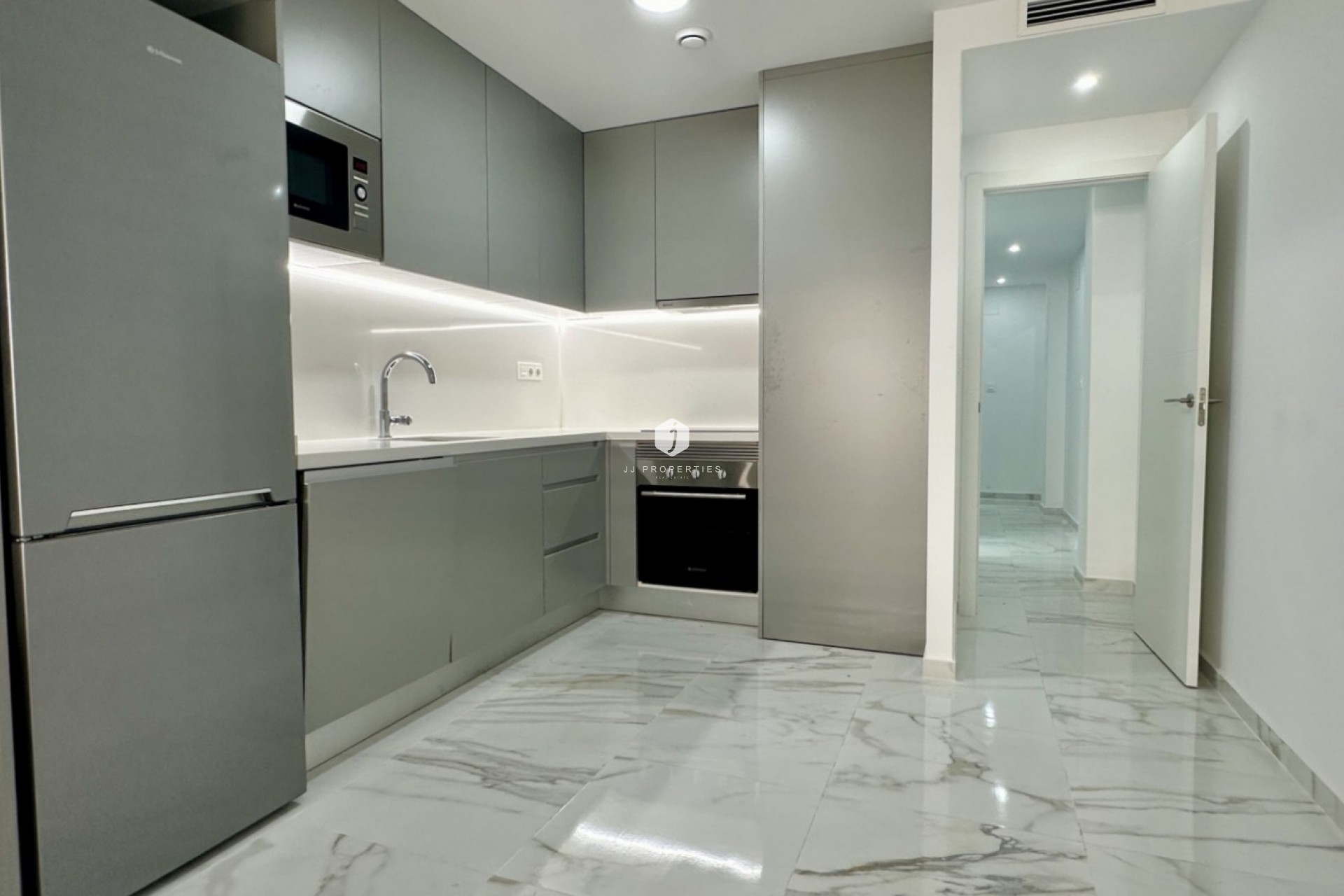 D'occasion - Appartement -
Torrevieja - Costa Blanca