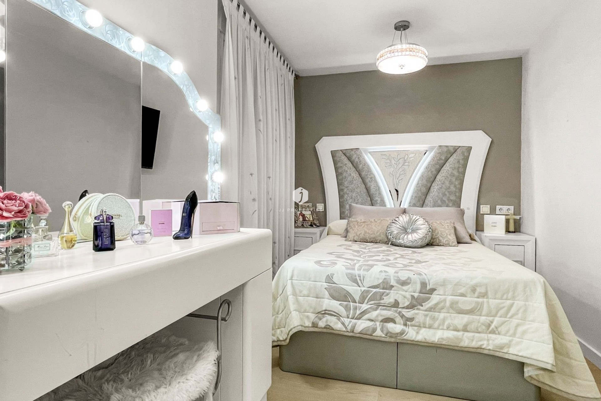 D'occasion - Appartement -
Torrevieja - Costa Blanca