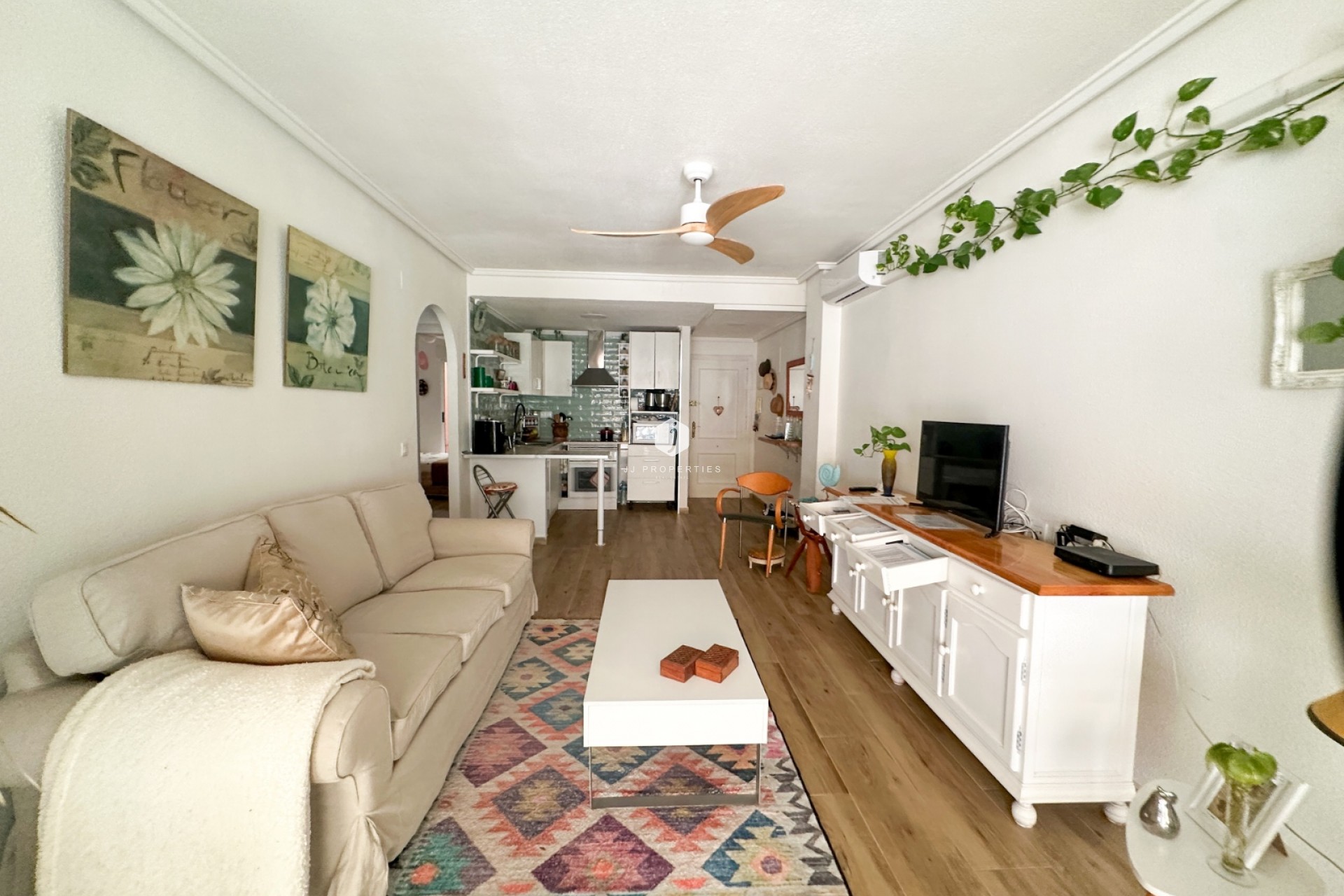 D'occasion - Appartement -
Torrevieja - Costa Blanca
