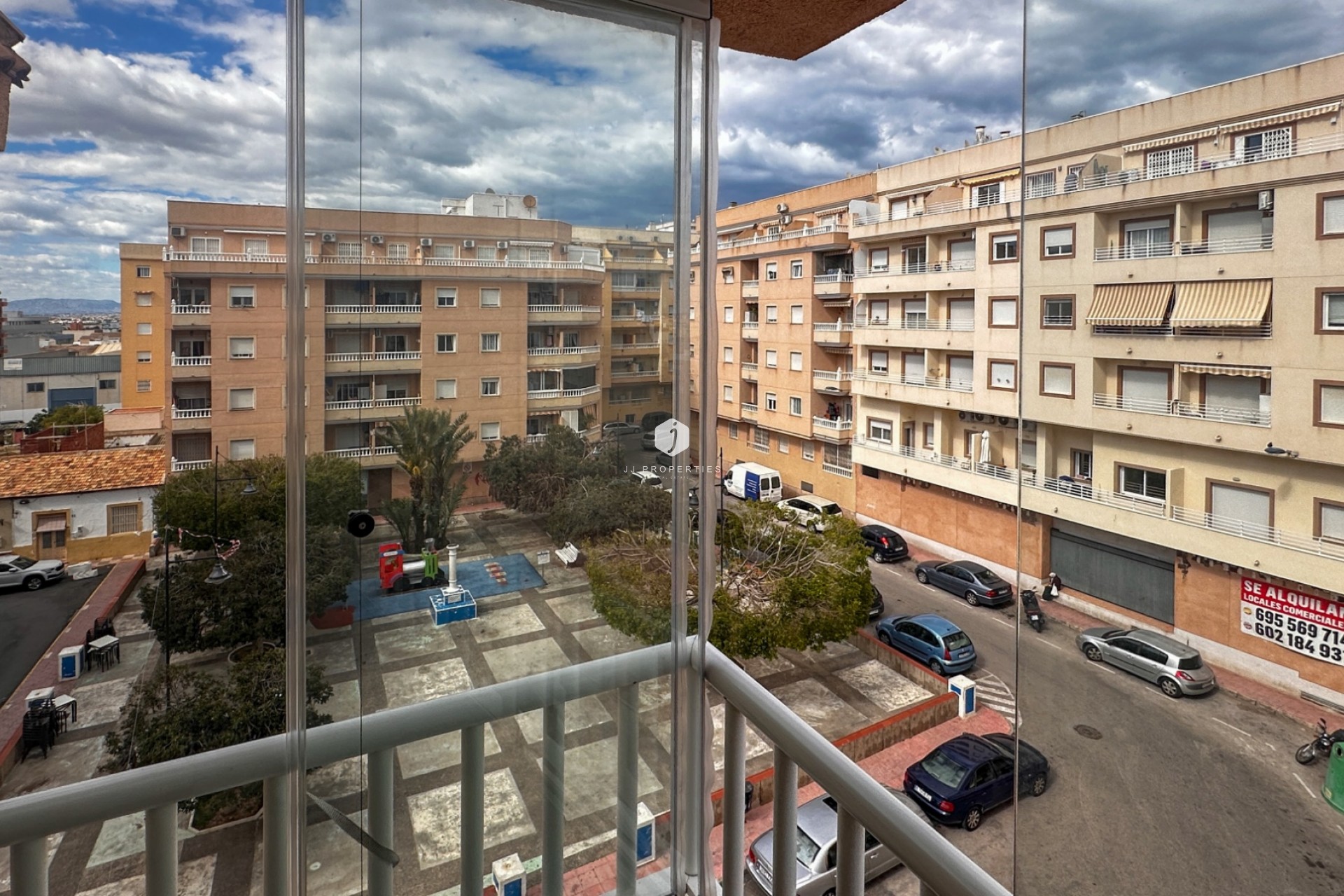 D'occasion - Appartement -
Torrevieja - Costa Blanca