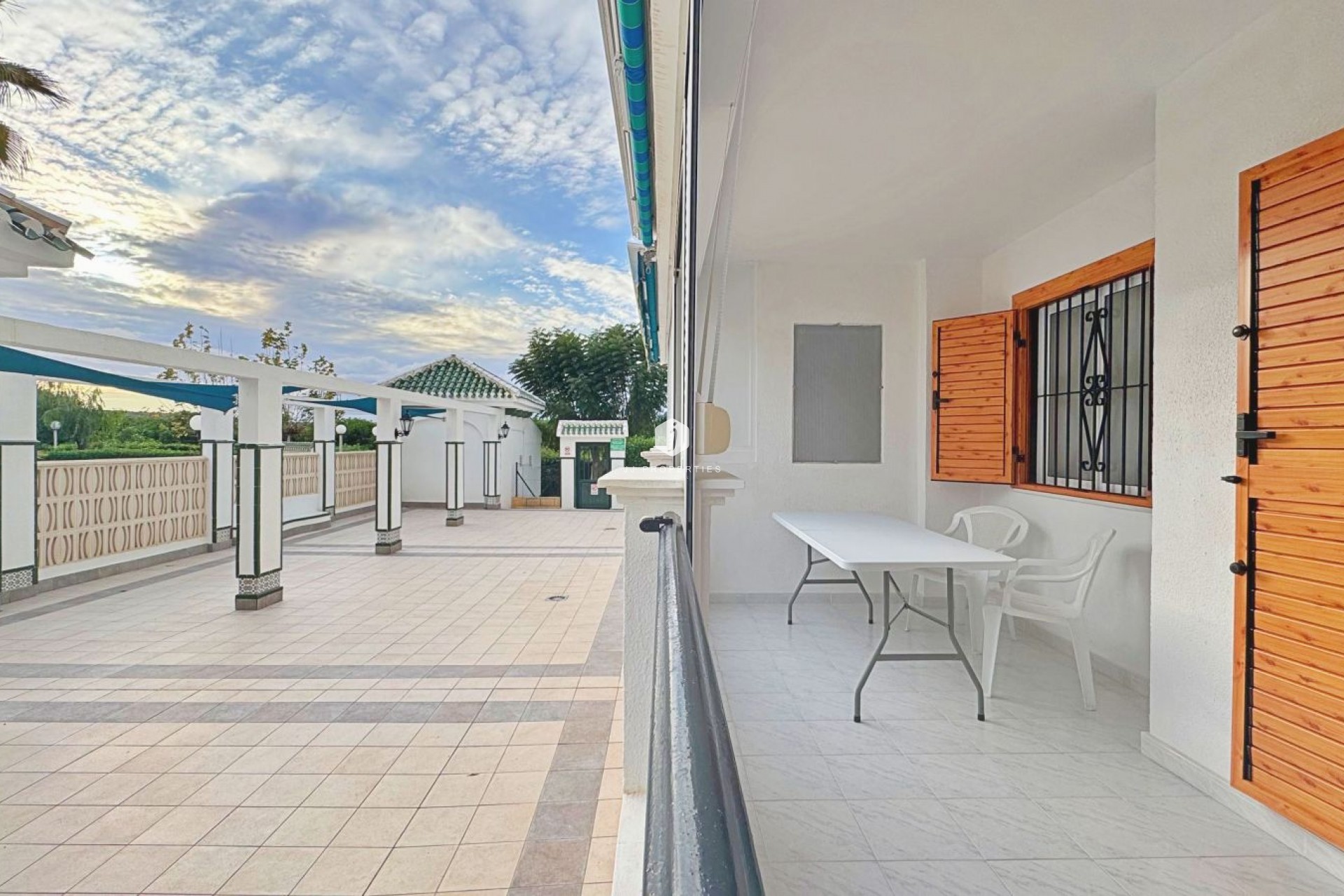D'occasion - Appartement -
Torrevieja - Costa Blanca