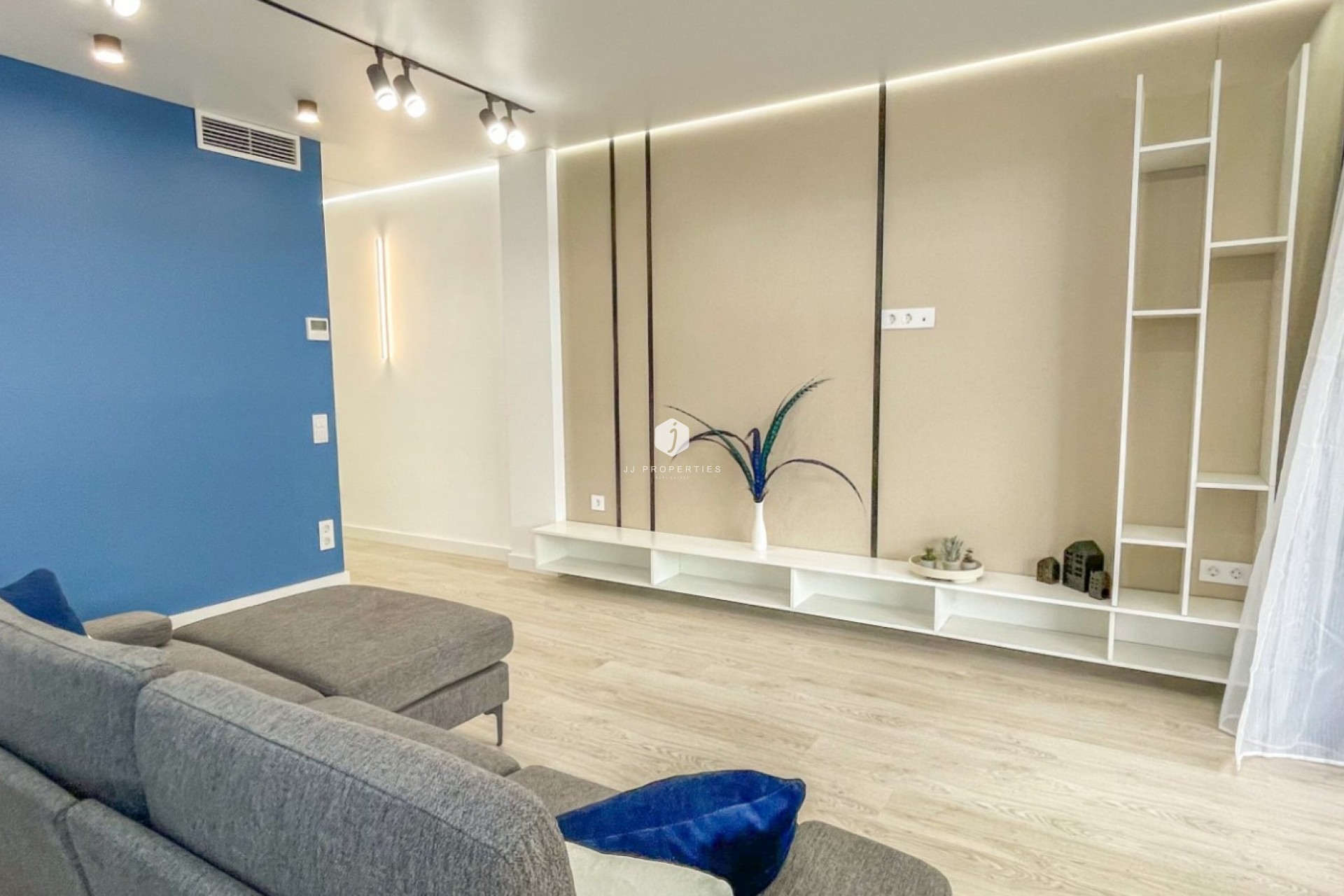 D'occasion - Appartement -
Torrevieja - Costa Blanca