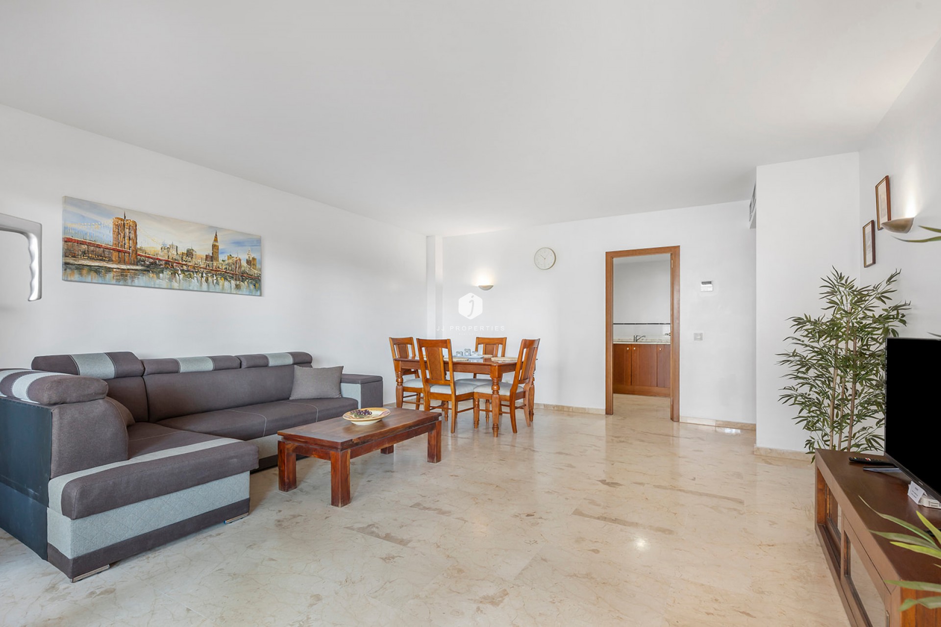 D'occasion - Appartement -
Torrevieja - Costa Blanca