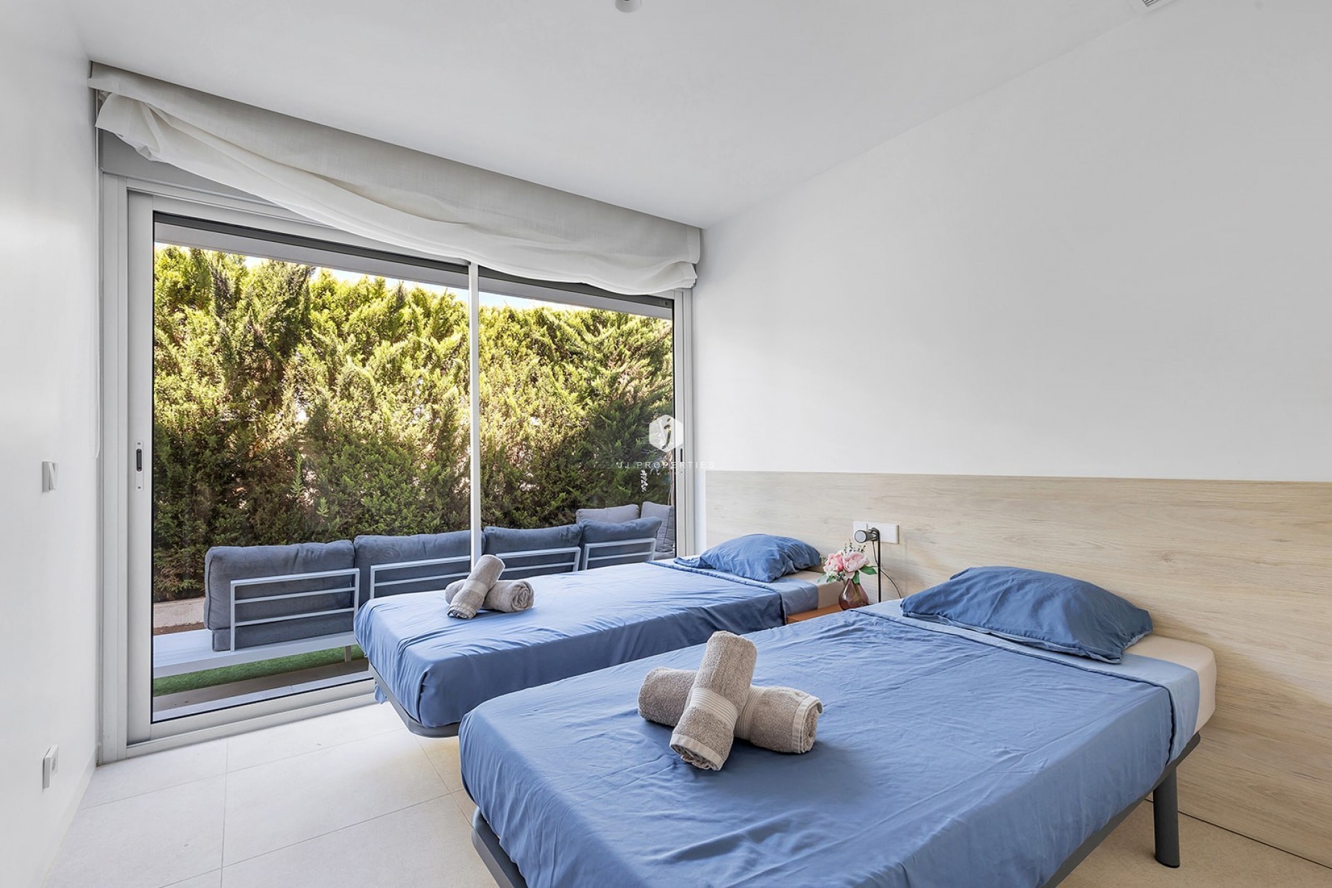 D'occasion - Appartement -
Torrevieja - Costa Blanca