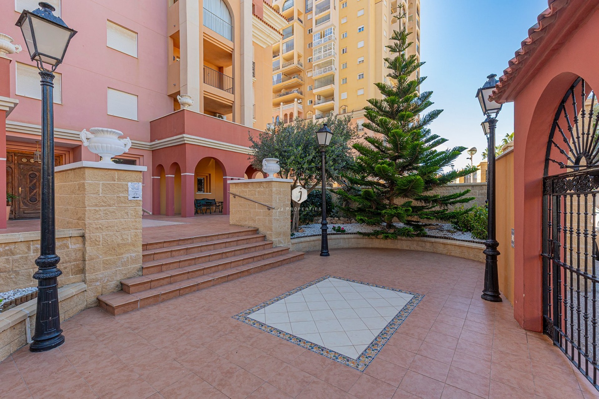 D'occasion - Appartement -
Torrevieja - Costa Blanca