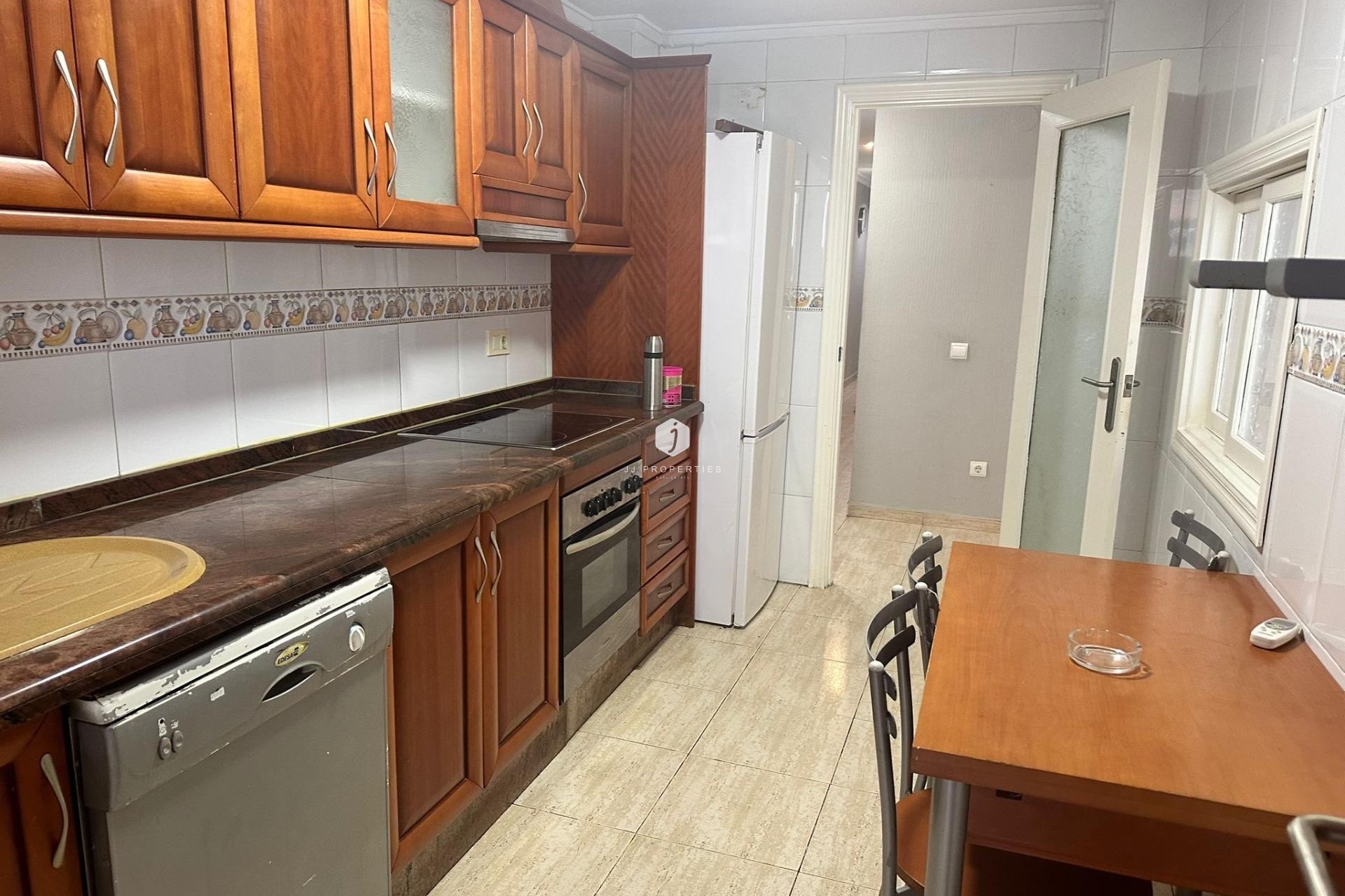 D'occasion - Appartement -
Torrevieja - El Acequión - Los Náufragos