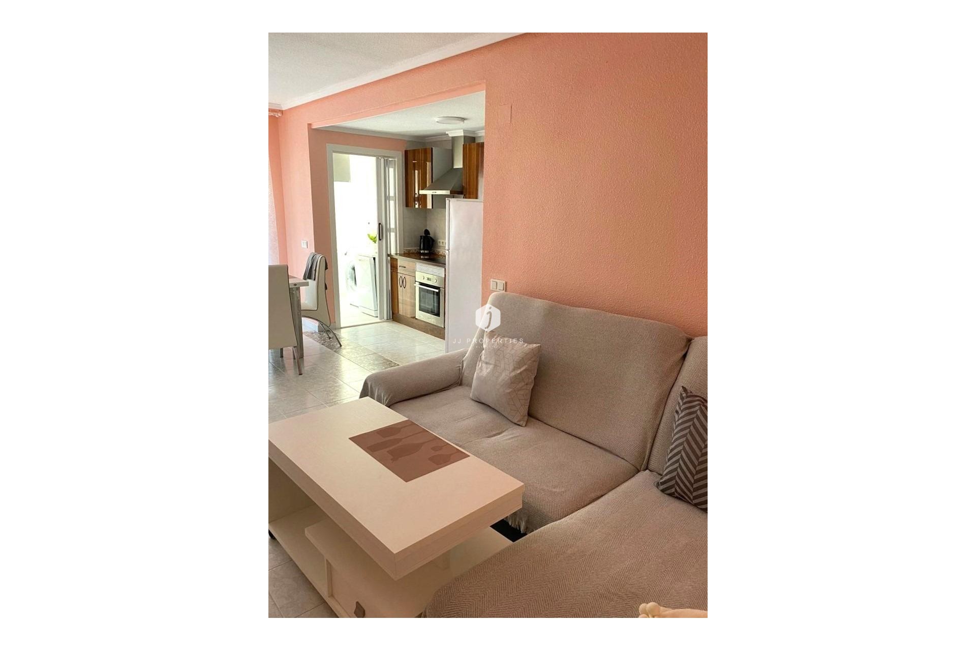 D'occasion - Appartement -
Torrevieja - El molino
