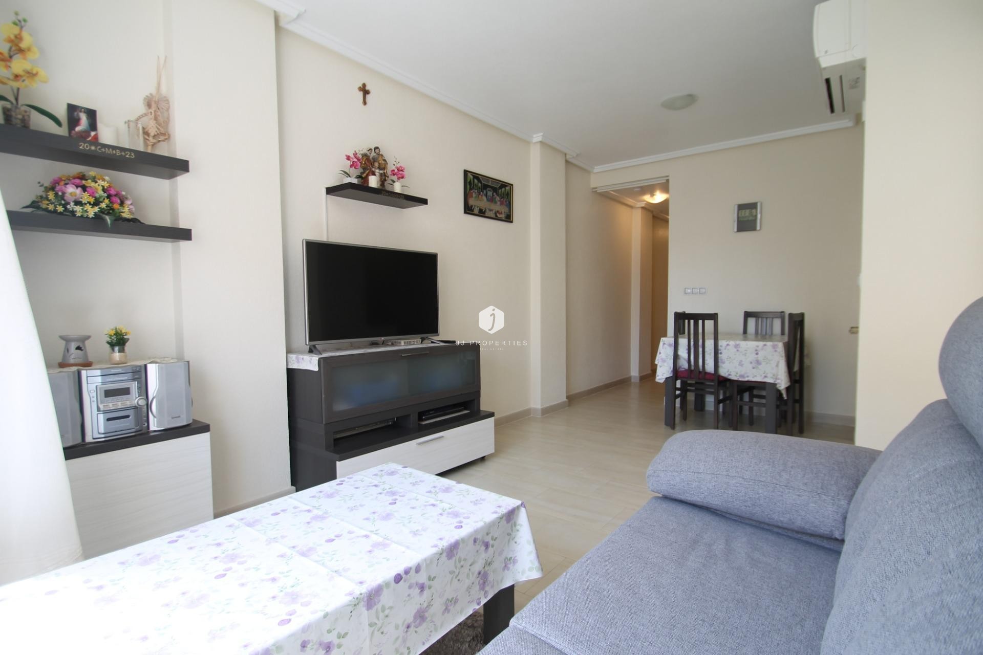 D'occasion - Appartement -
Torrevieja - El molino