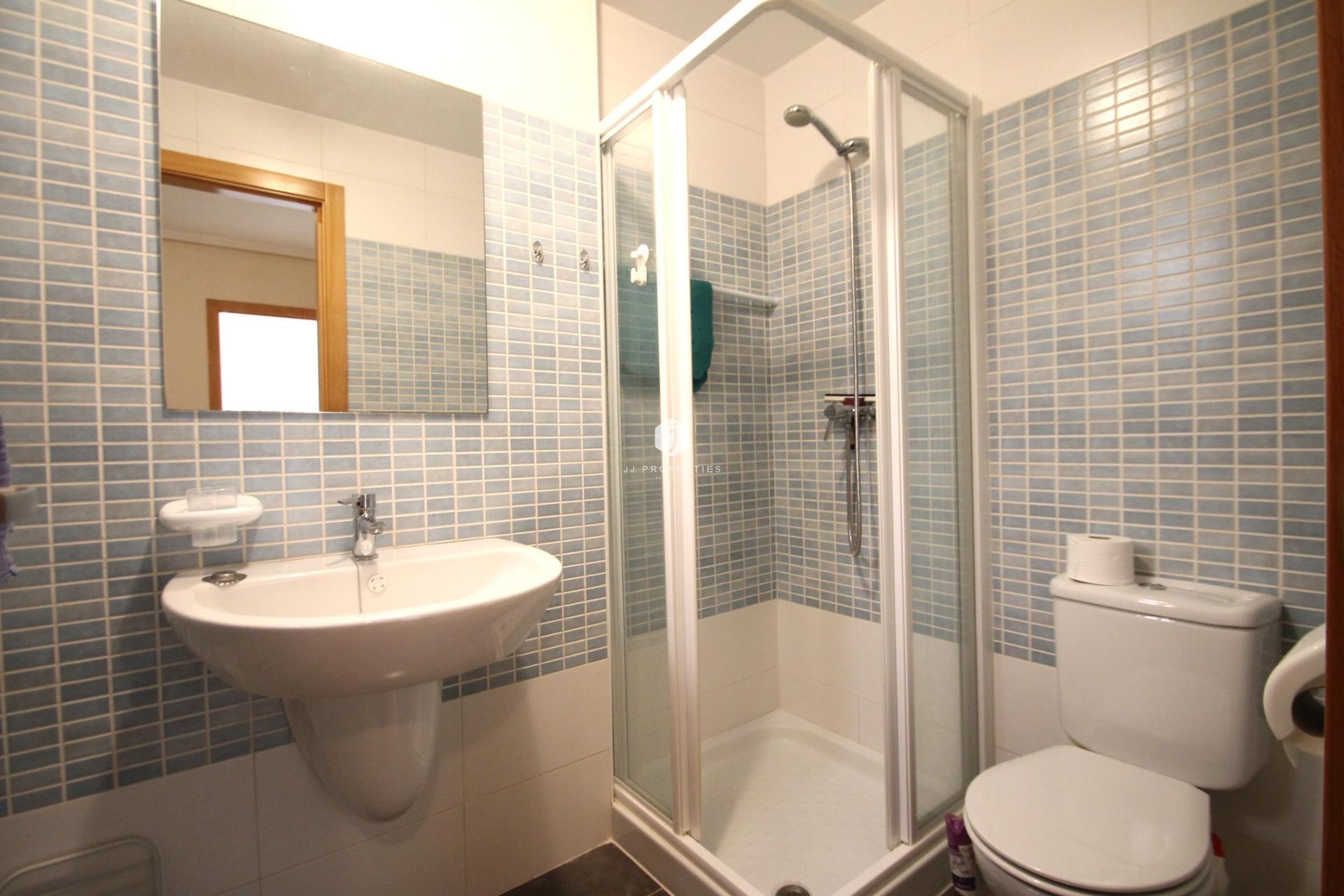 D'occasion - Appartement -
Torrevieja - El molino